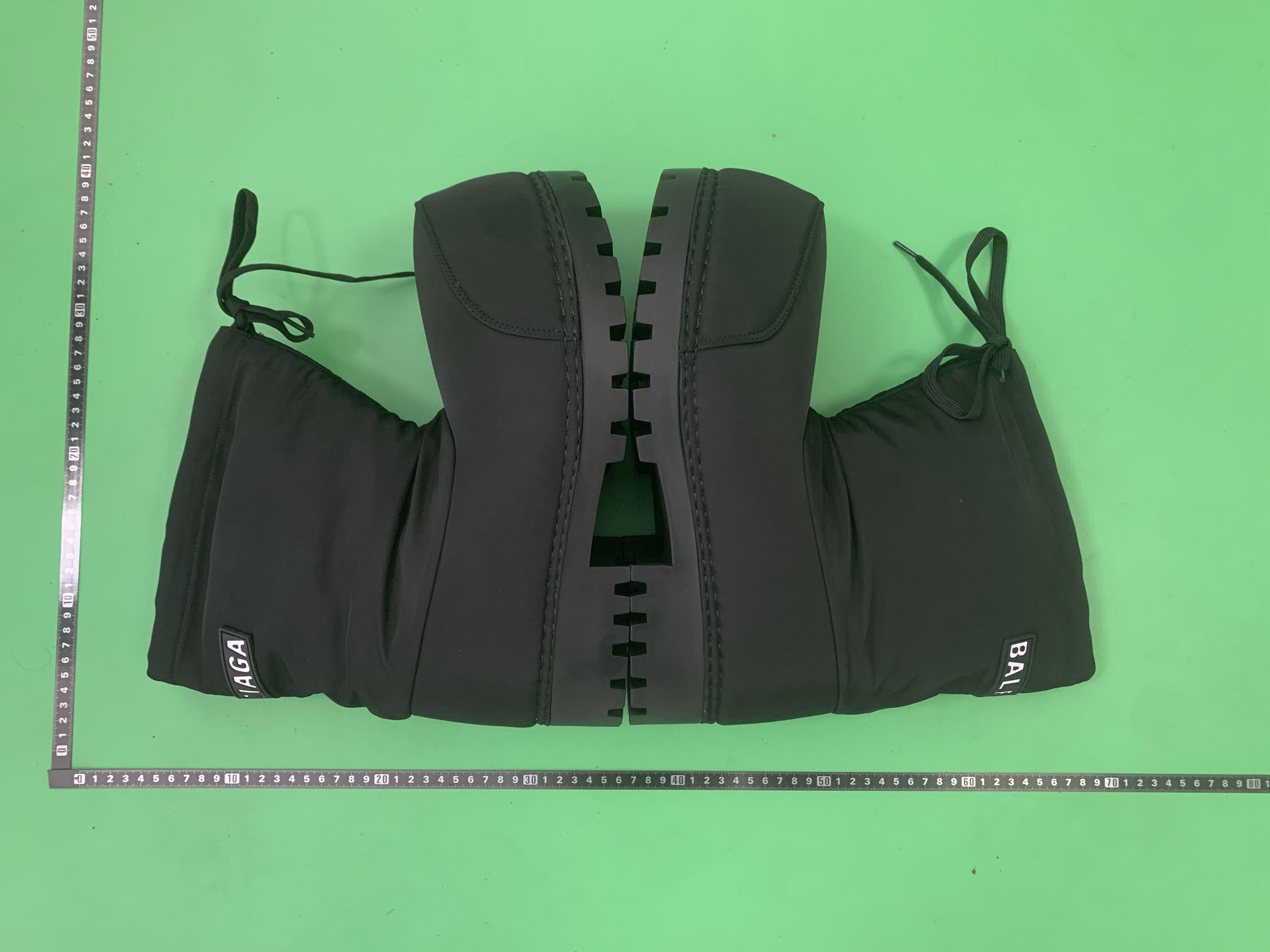 CIAGA White and Black Platform Boots -4