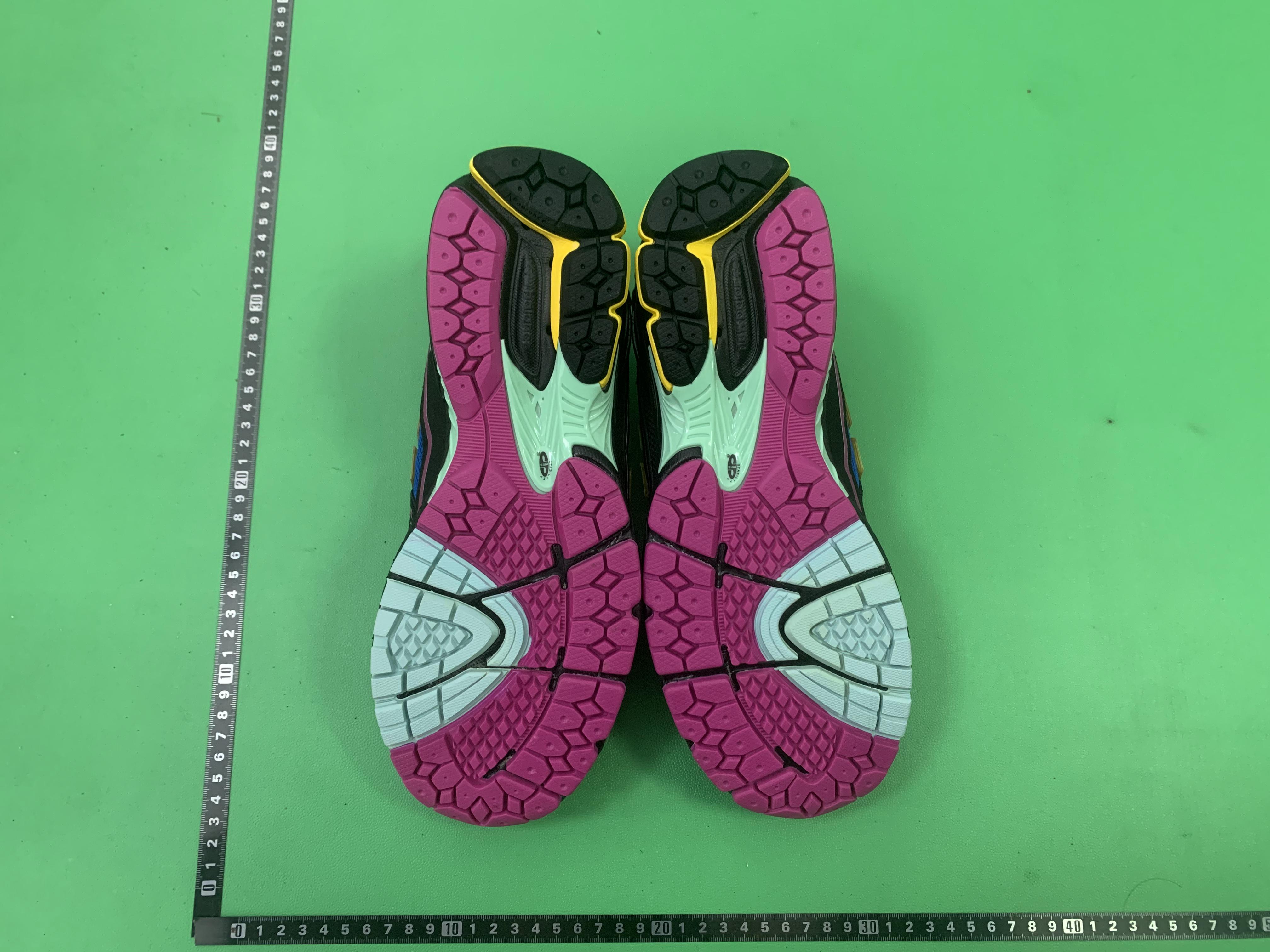 New Balance Running Shoes -2