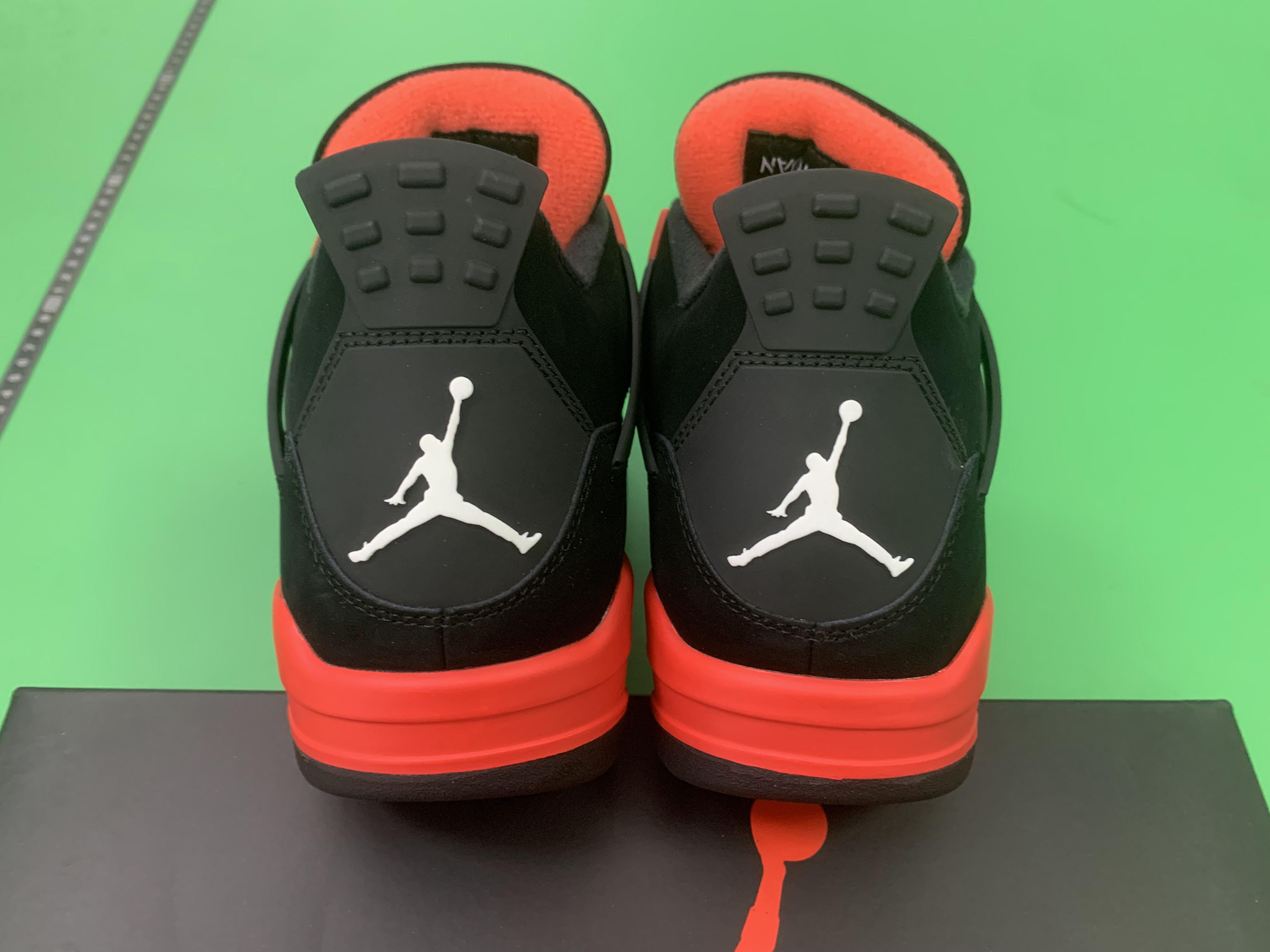 Jordan 4 Sneakers in Various Colors -5