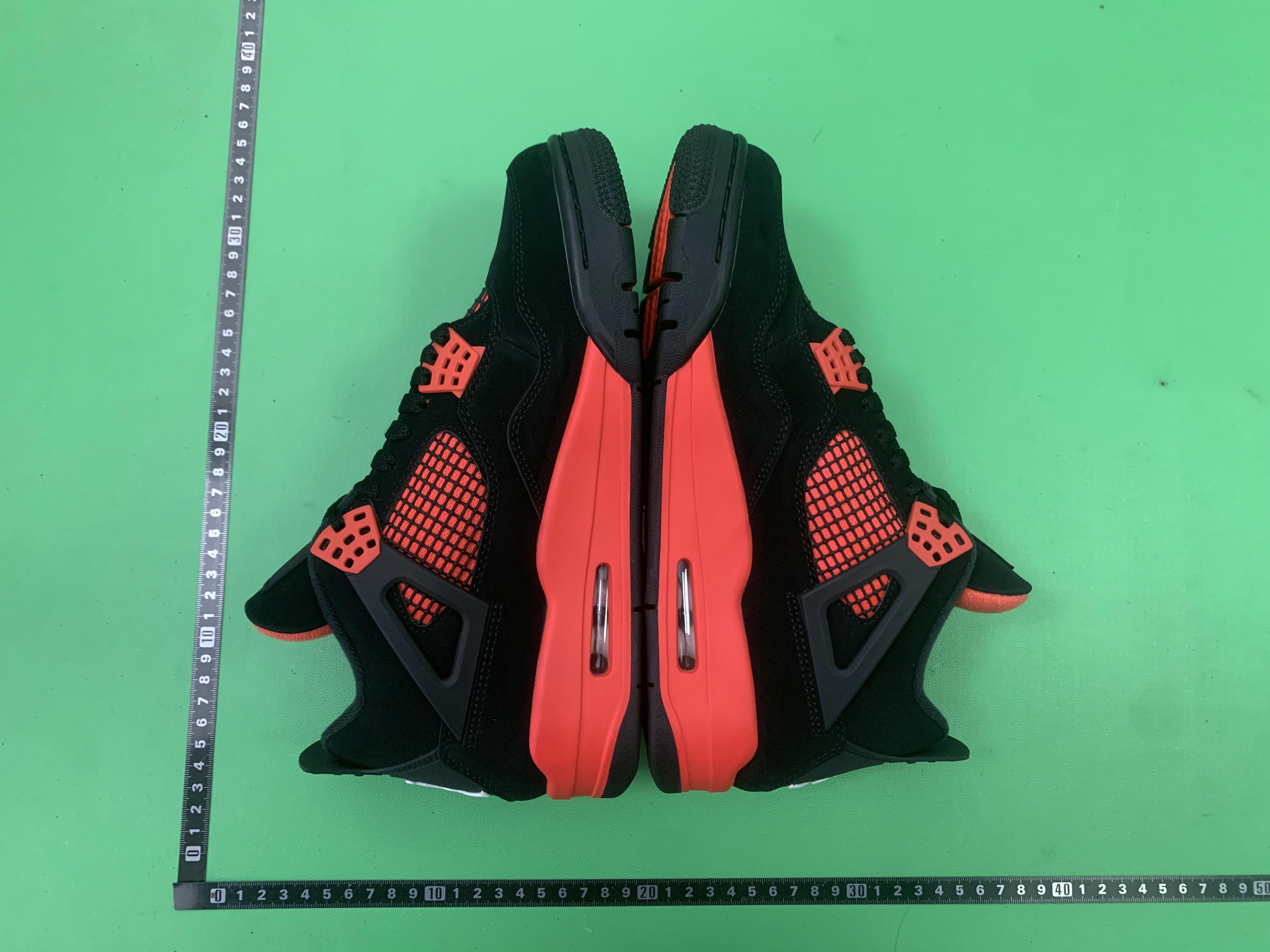 Jordan 4 Sneakers in Various Colors -4