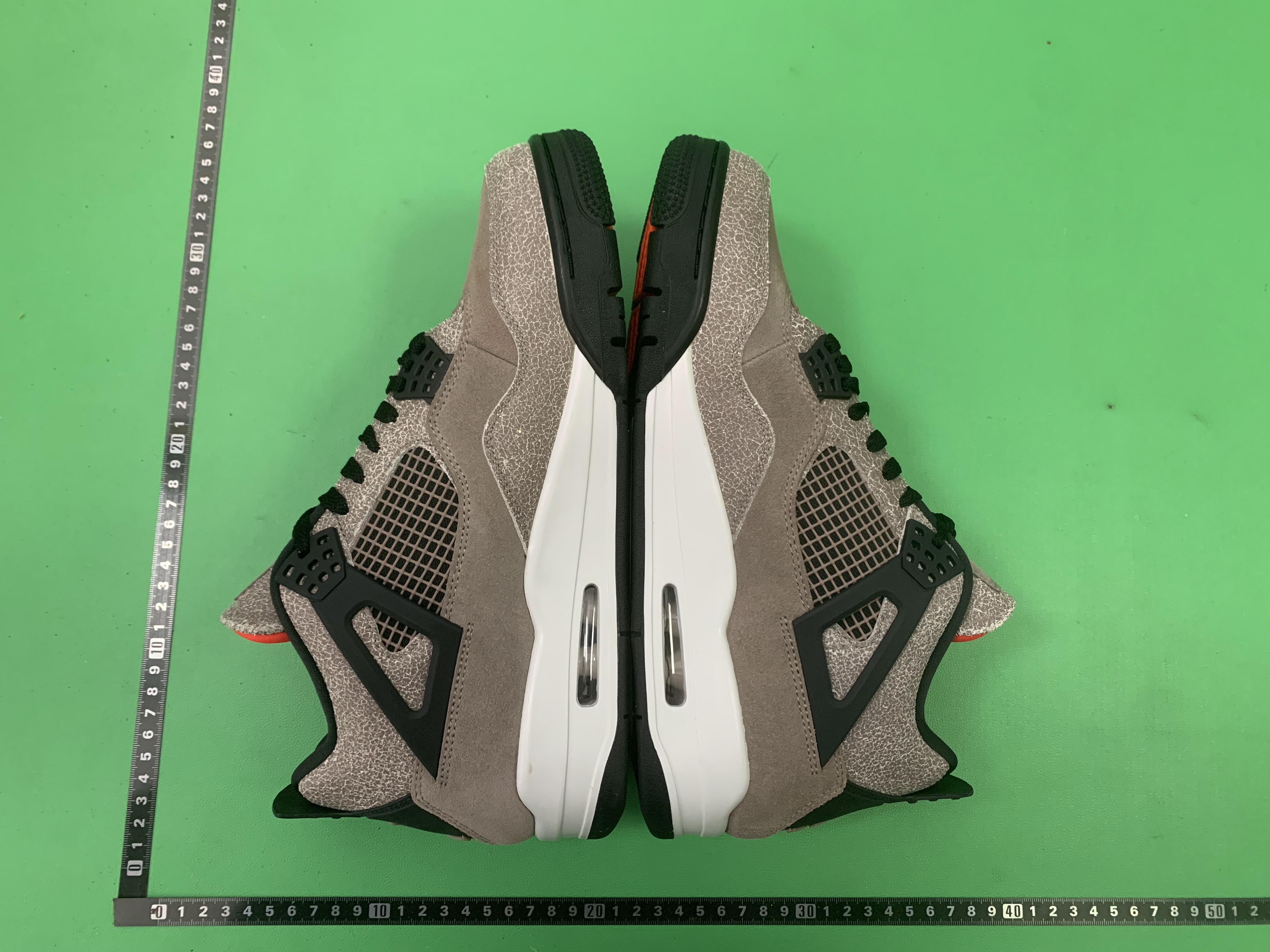 Jordan 4 Sneakers in Various Colors -11