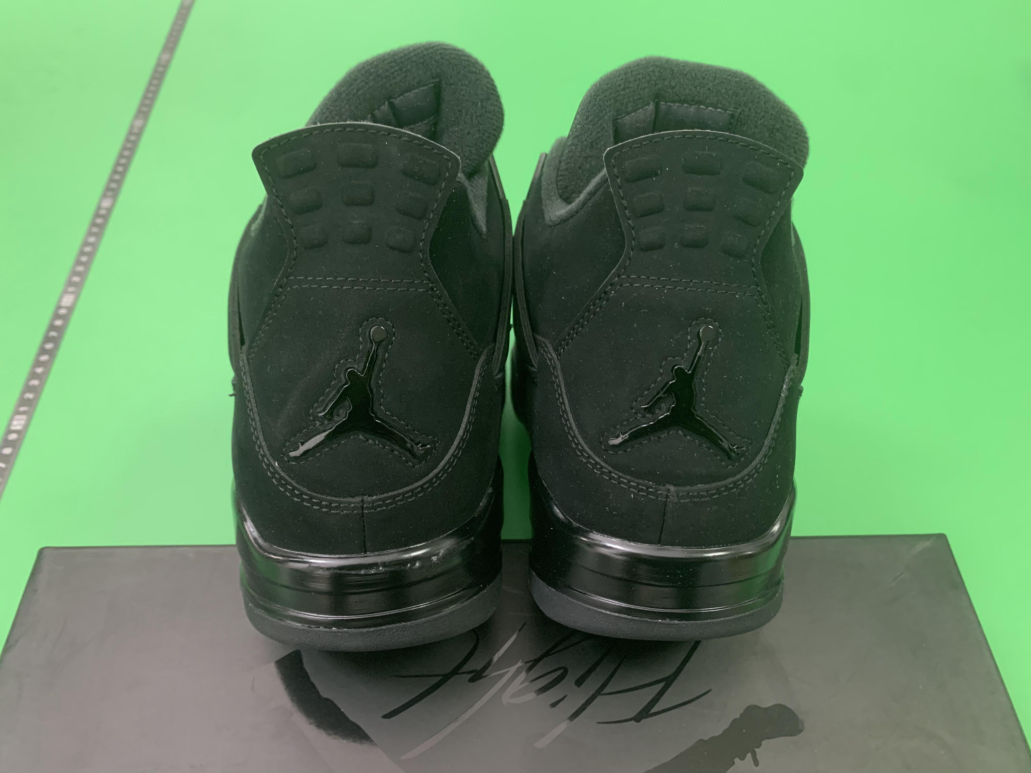 Jordan 4 Sneakers in Various Colors -19