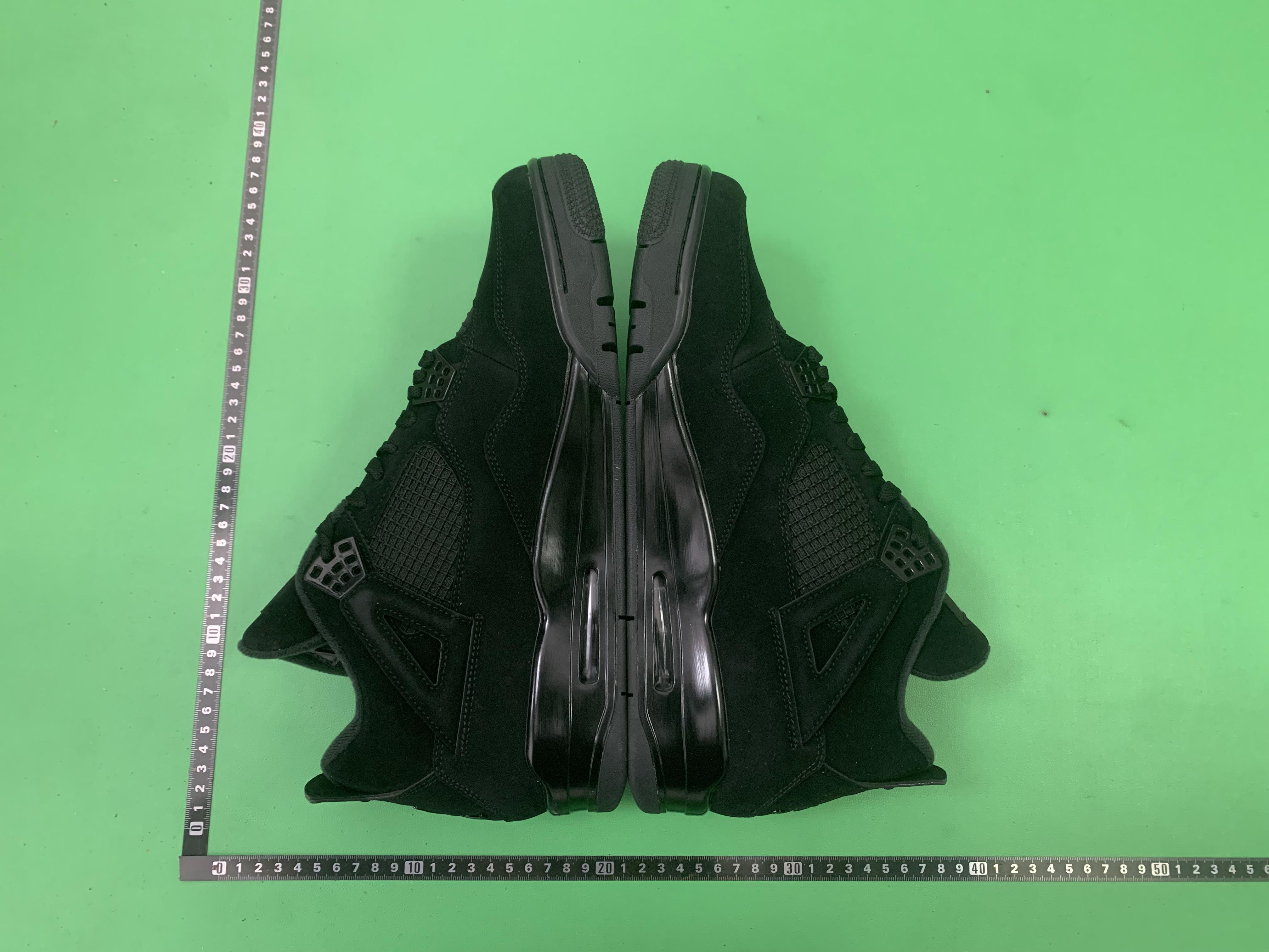 Jordan 4 Sneakers in Various Colors -18