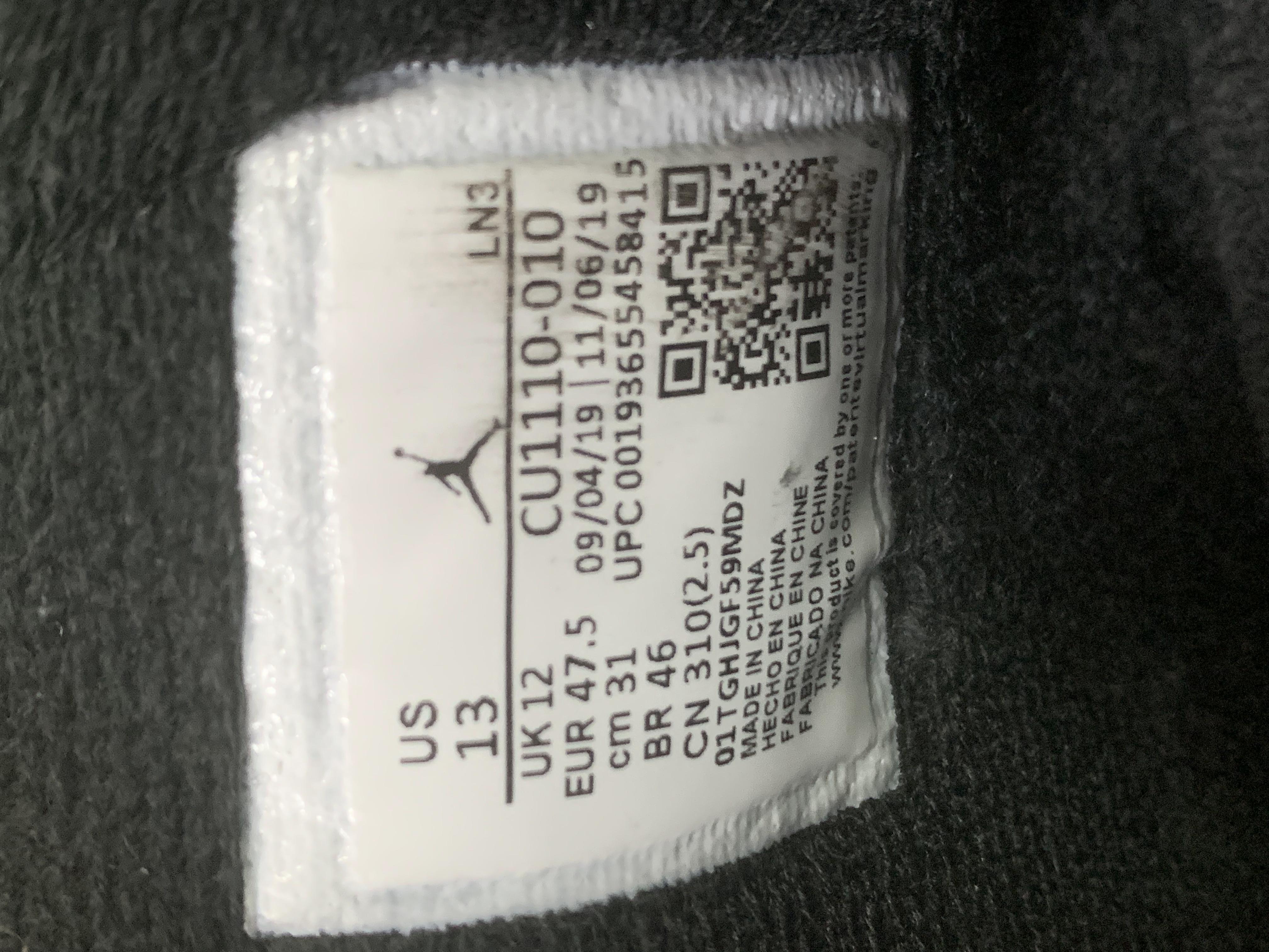 Jordan 4 Sneakers in Various Colors -21