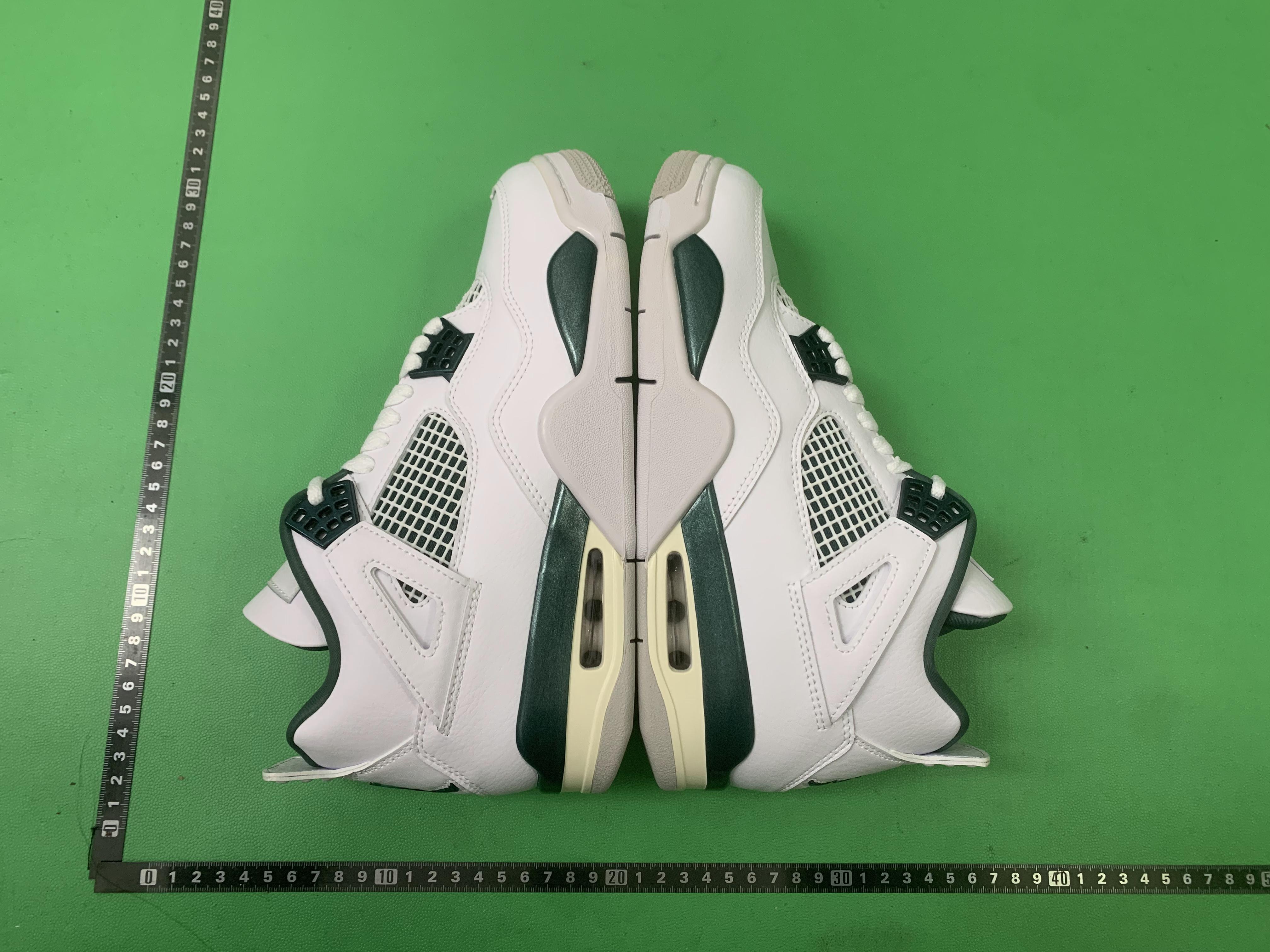 Air Jordan 4 Retro Sneakers in Various Colors（重复标题） -24