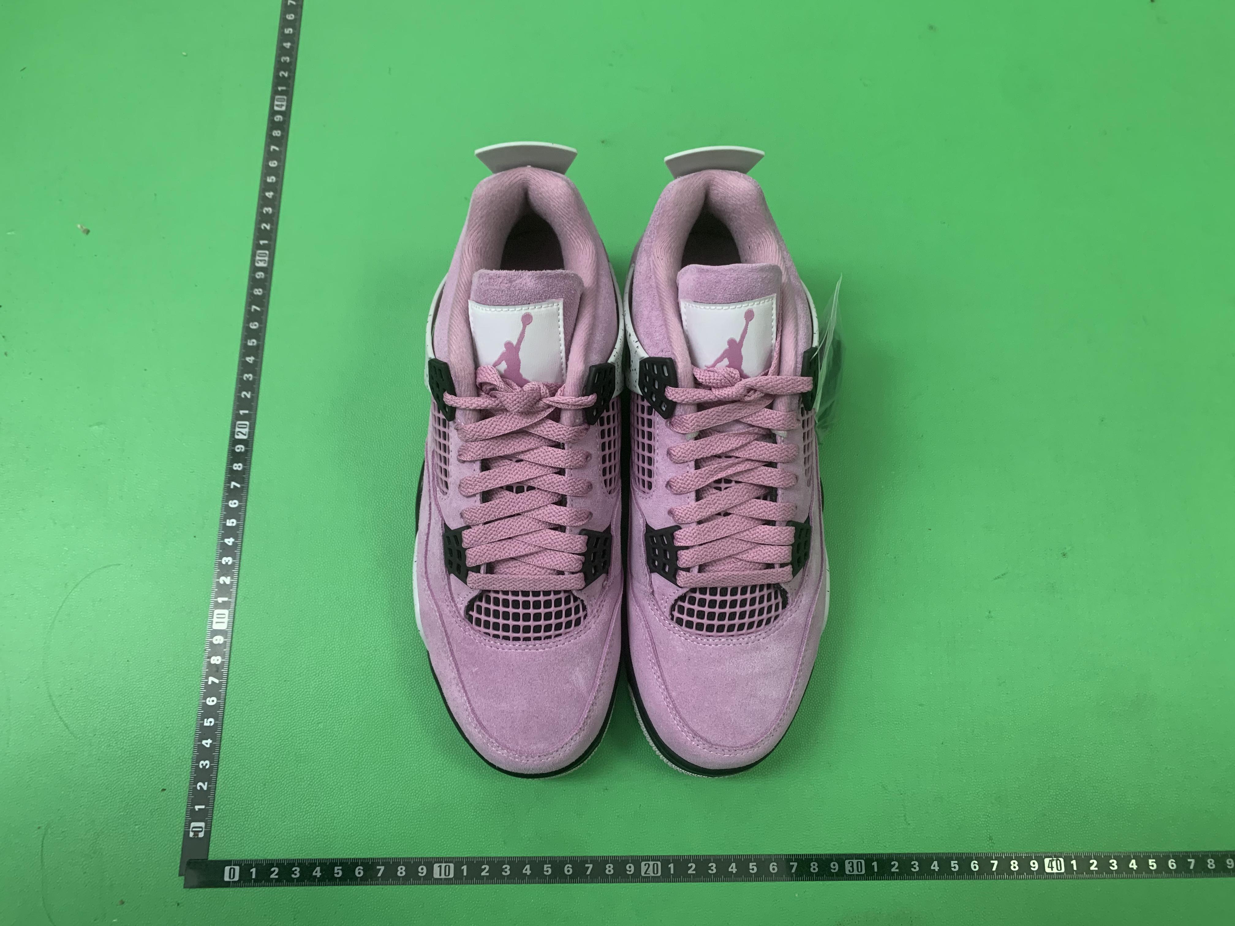 Air Jordan 4 Retro Sneakers in Various Colors（重复标题） -49