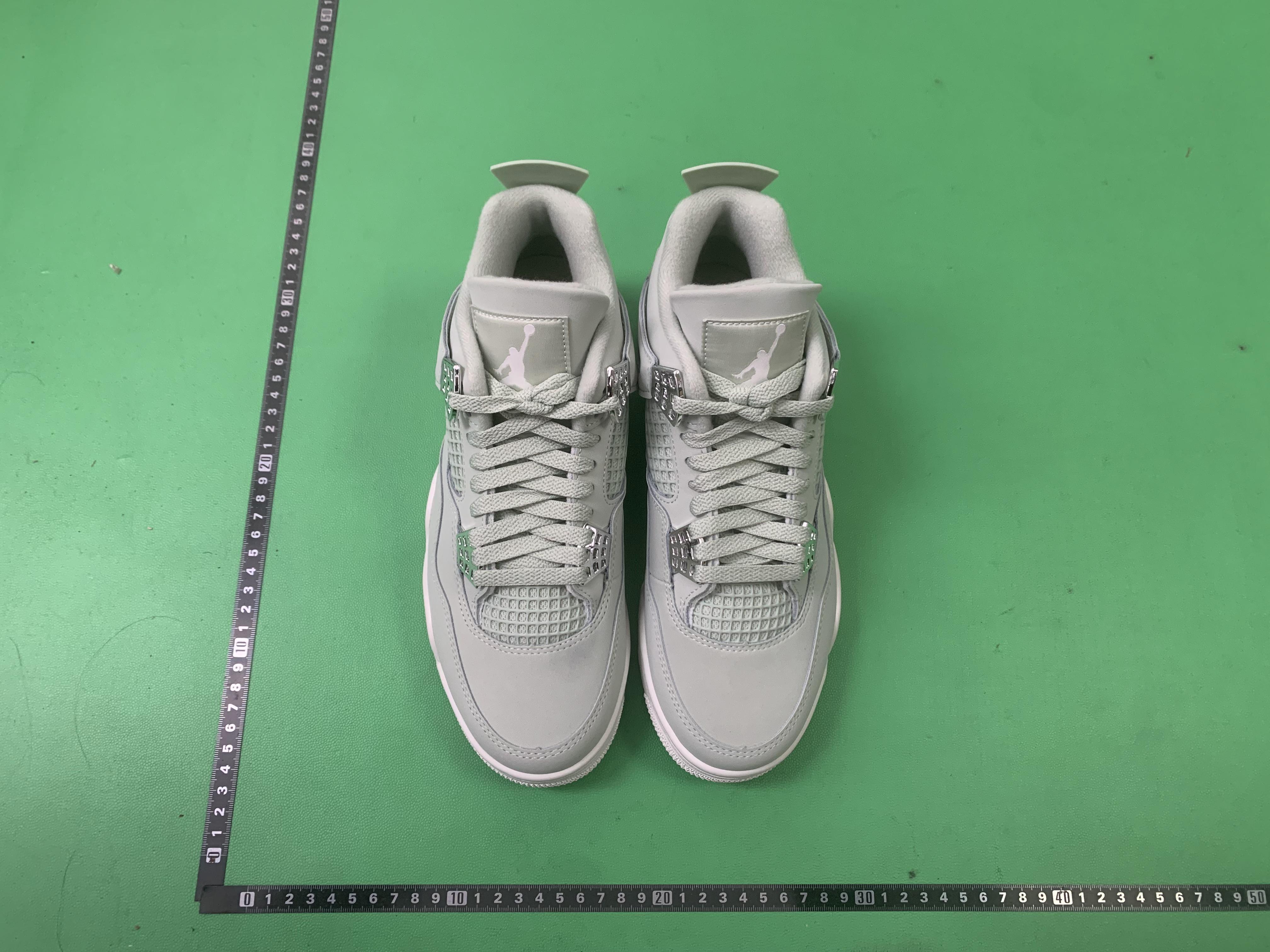 Air Jordan 4 Retro Sneakers in Various Colors（重复标题） -63