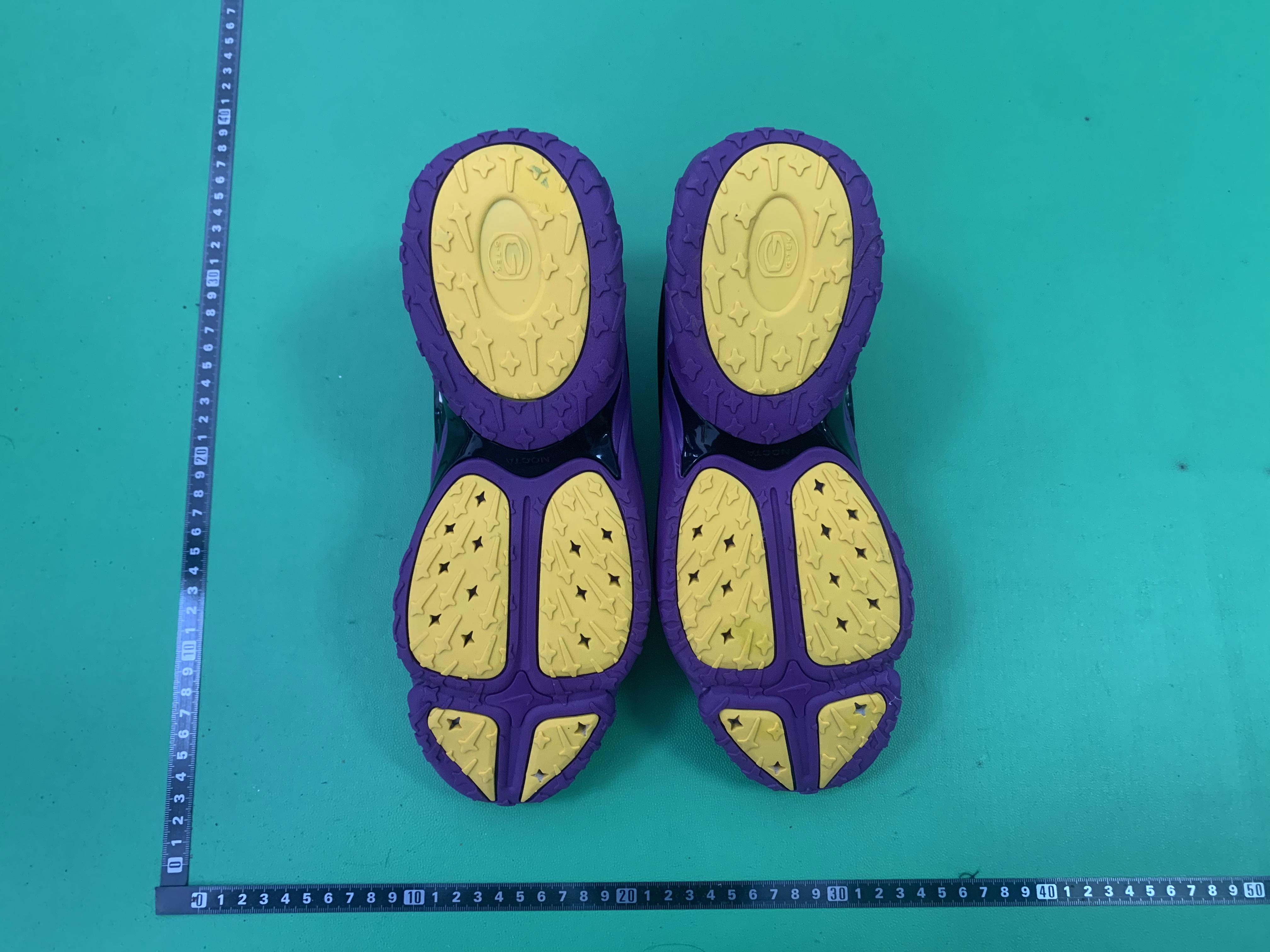 Nike Air Max Sneakers in Various Colors -24