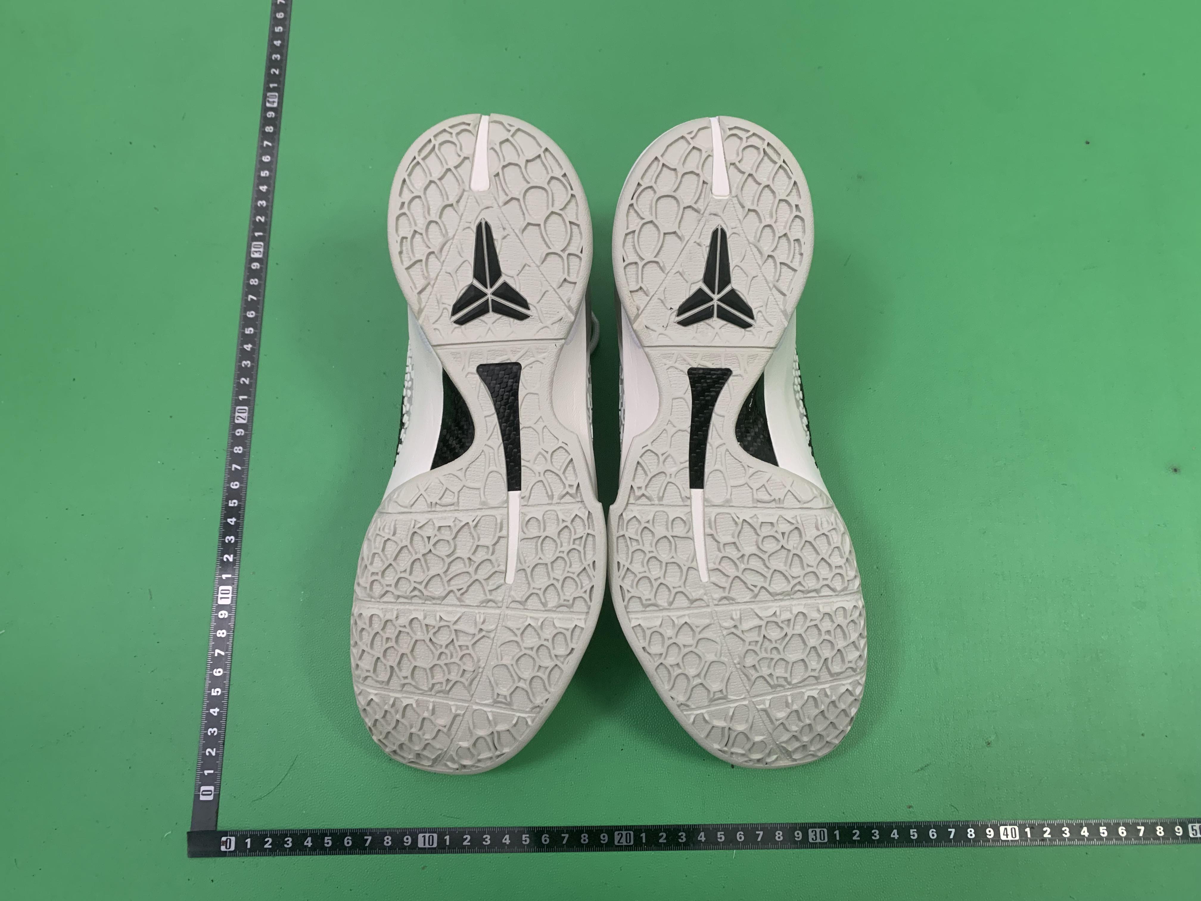 Nike Kobe 4/5/6/8 Basketball Shoes（重复标题） -16