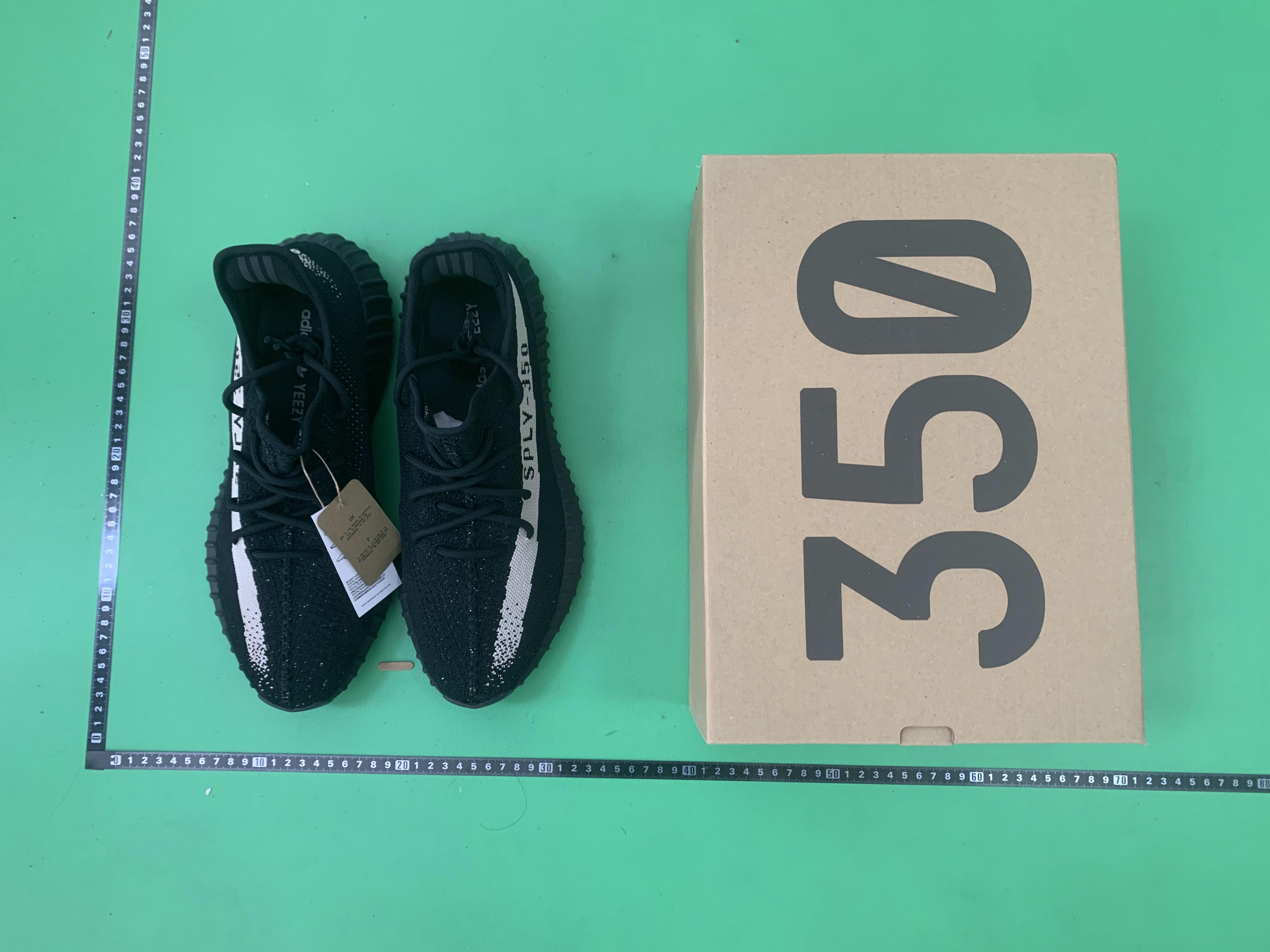 Yeezy Boost 350 V2 Sneakers -6