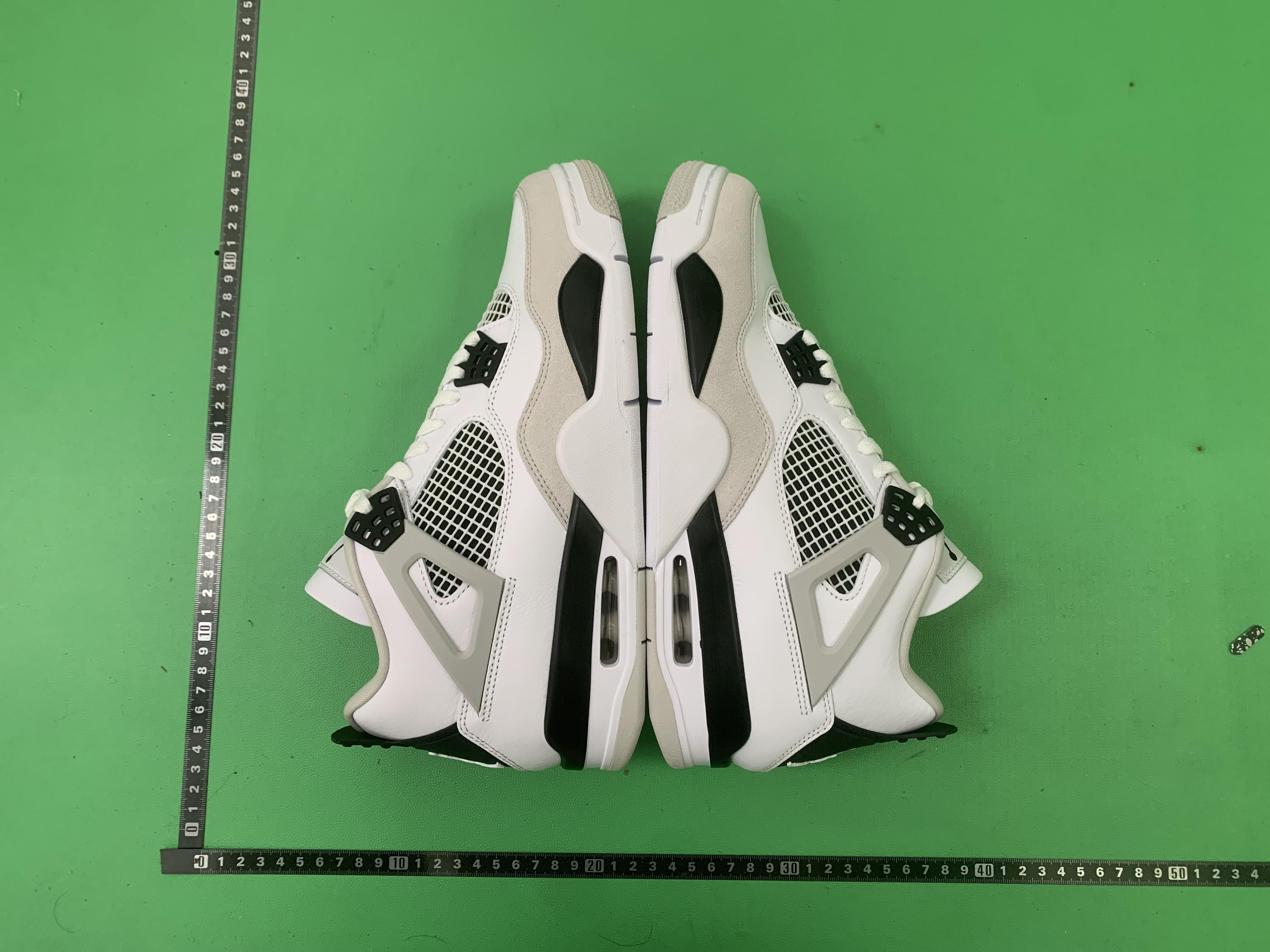 Jordan 4 Sneakers in Various Colors -24