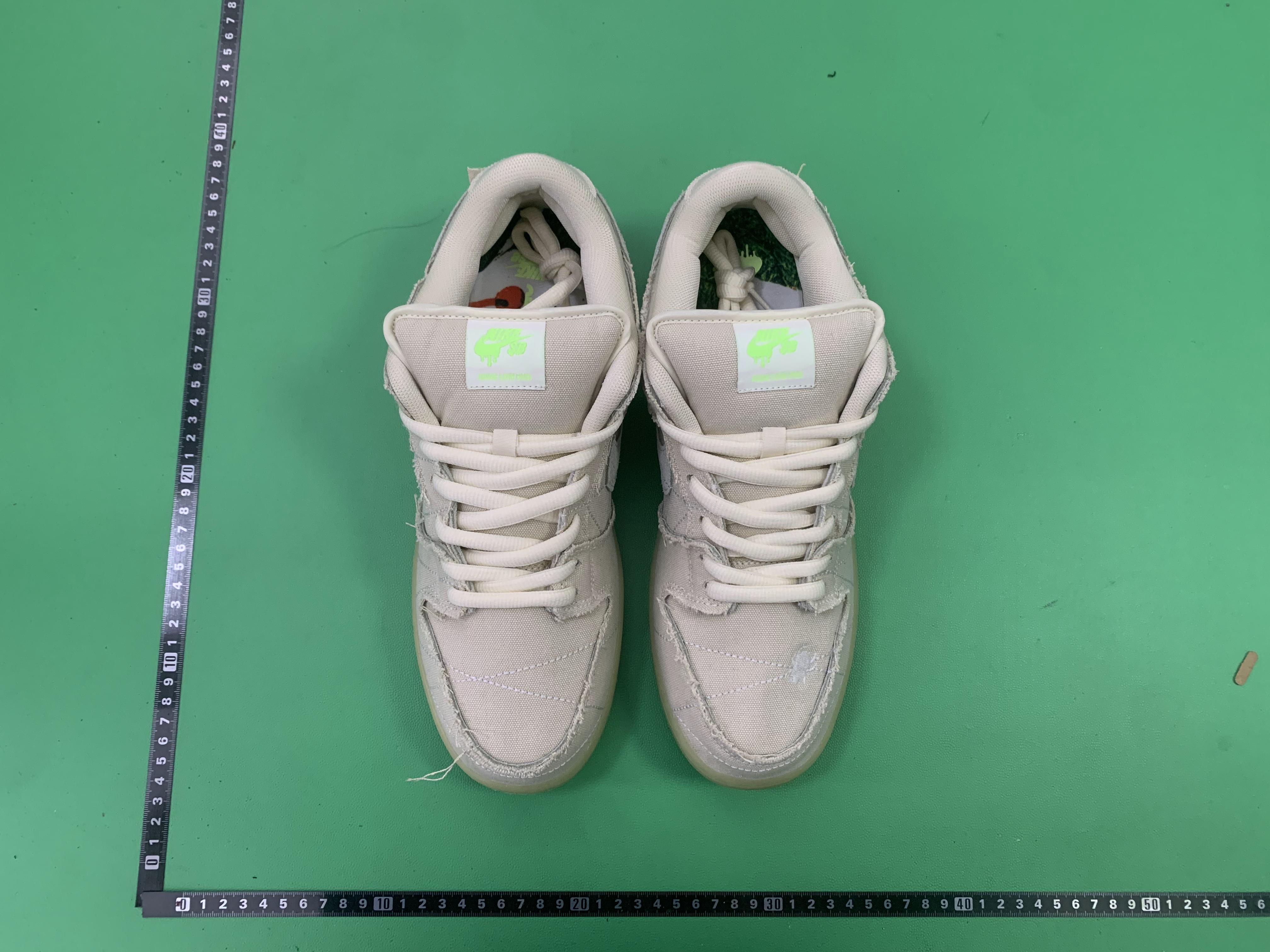 Nike Dunk Low Sneakers in Various Colors -1