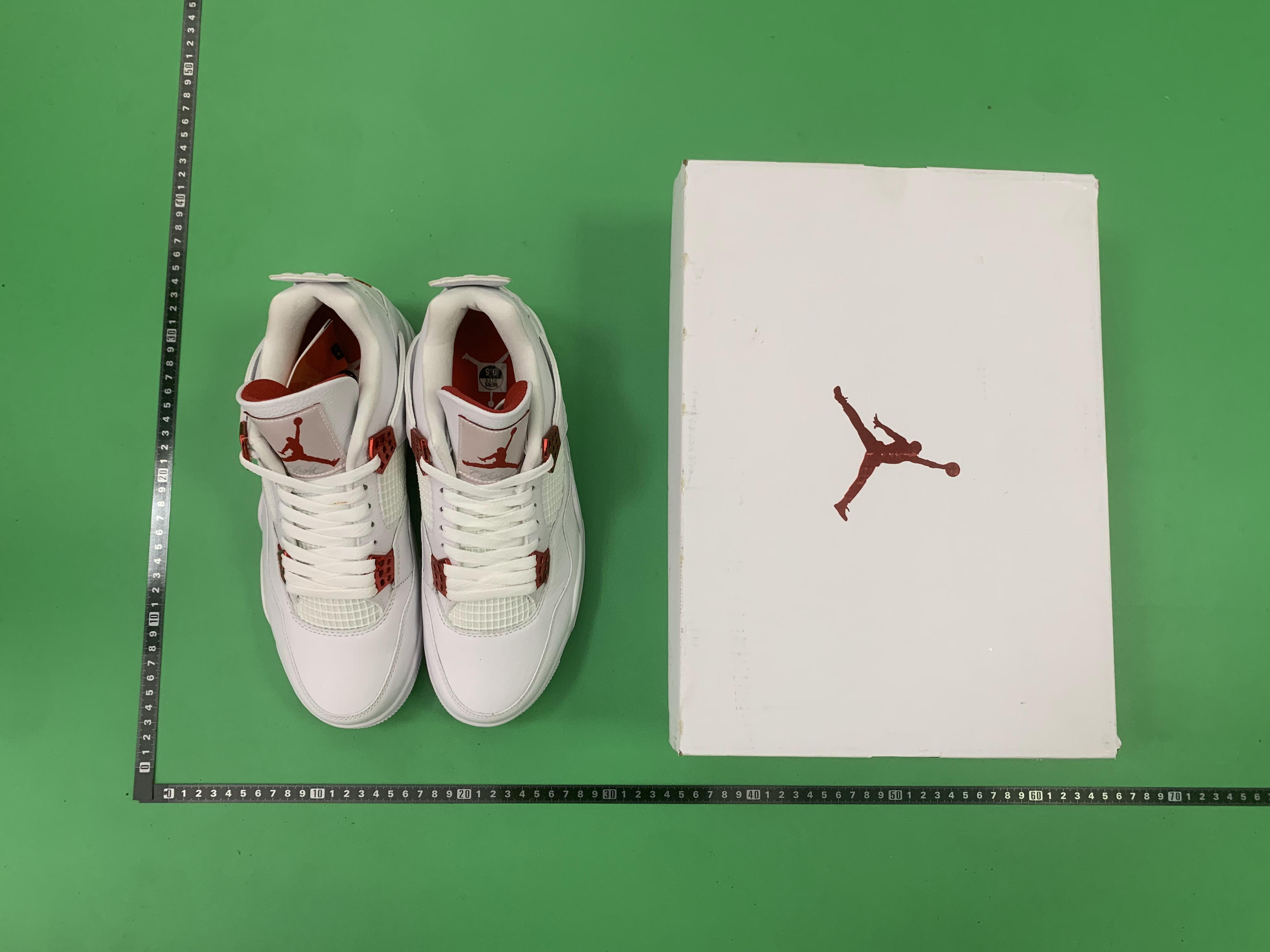 Air Jordan 4 Retro Sneakers in Various Colors -20