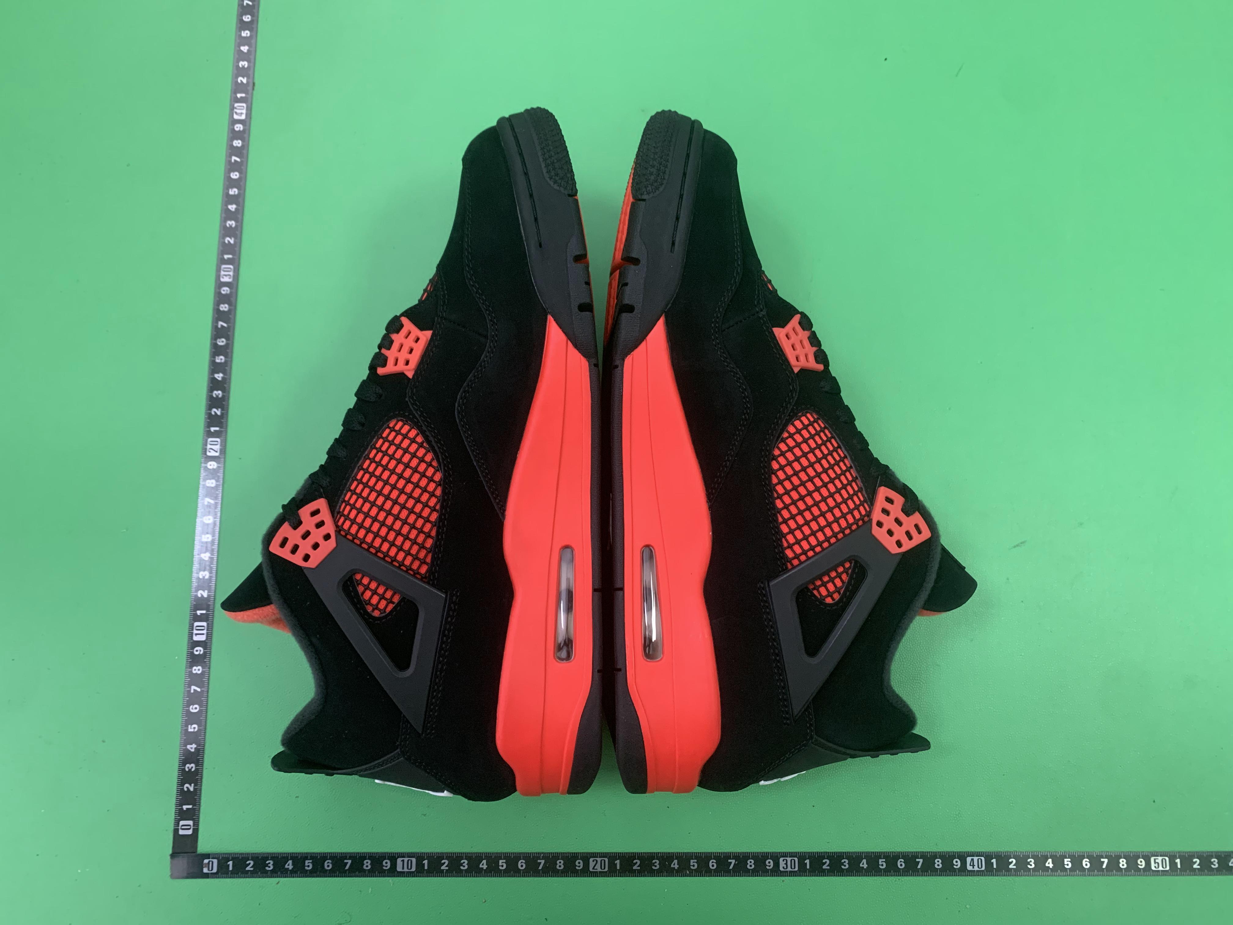 Air Jordan 4 Retro Sneakers in Various Colors -25