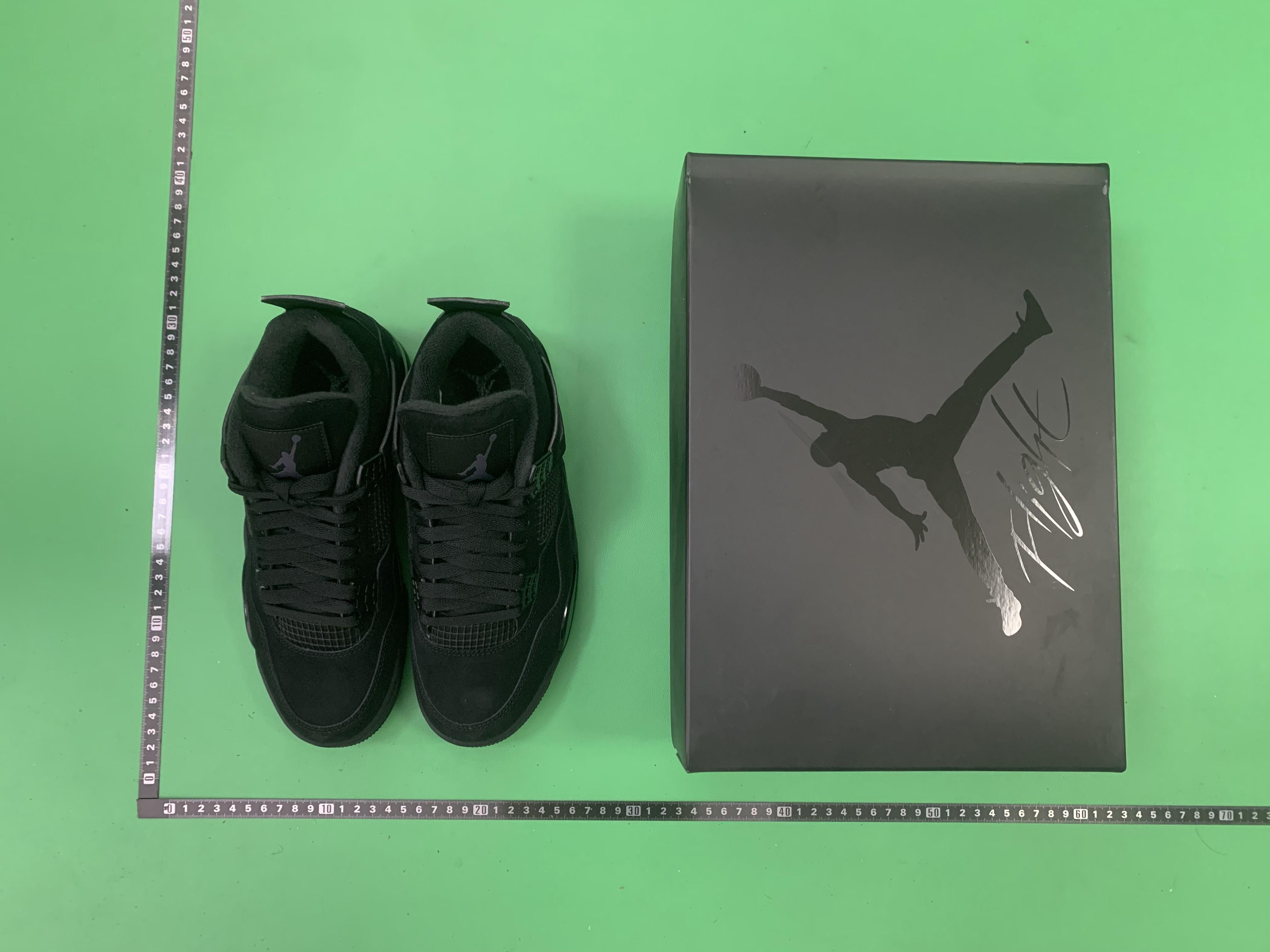 Air Jordan 4 Retro Sneakers in Various Colors（重复标题） -75