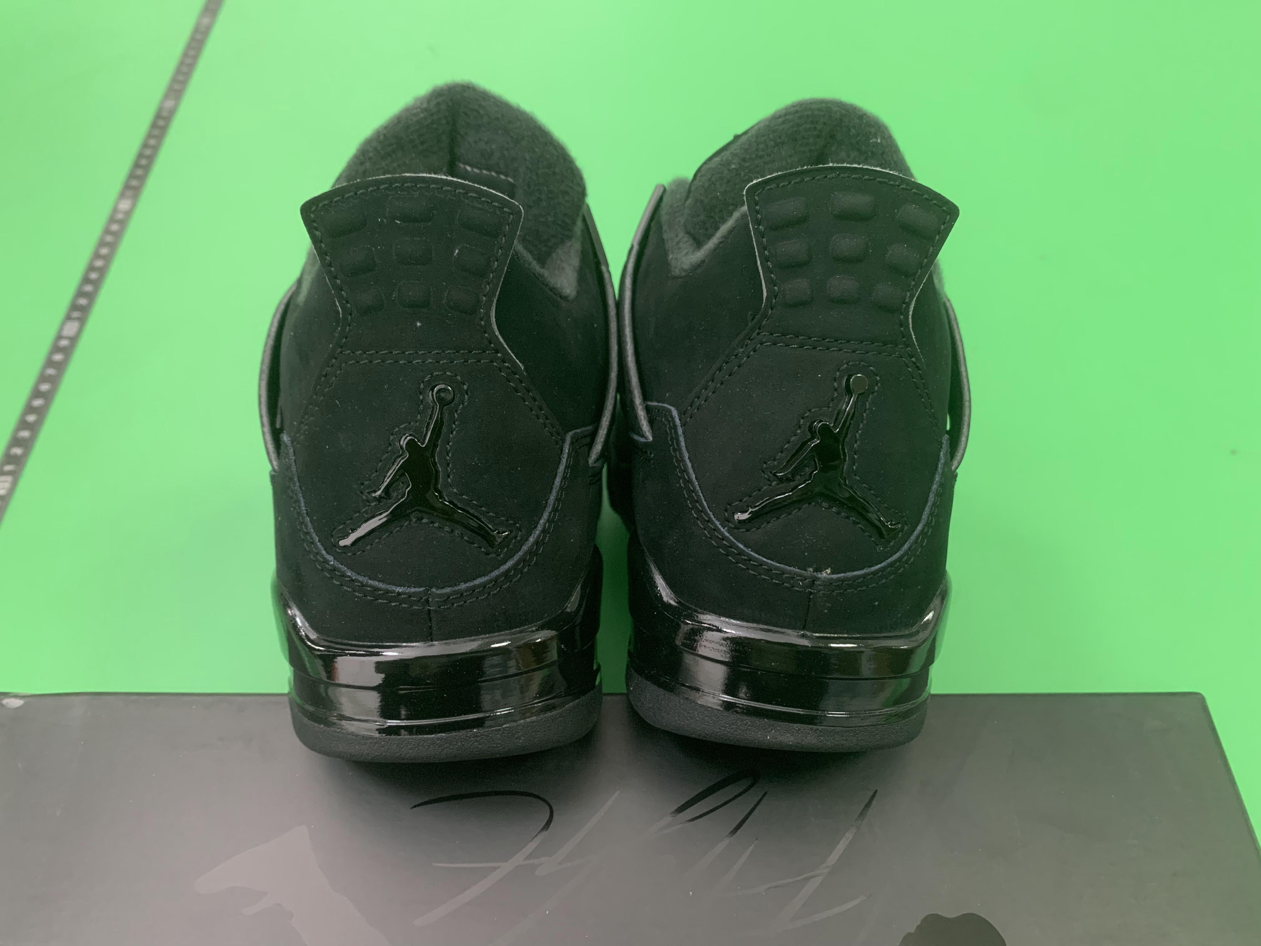 Air Jordan 4 Retro Sneakers in Various Colors（重复标题） -74