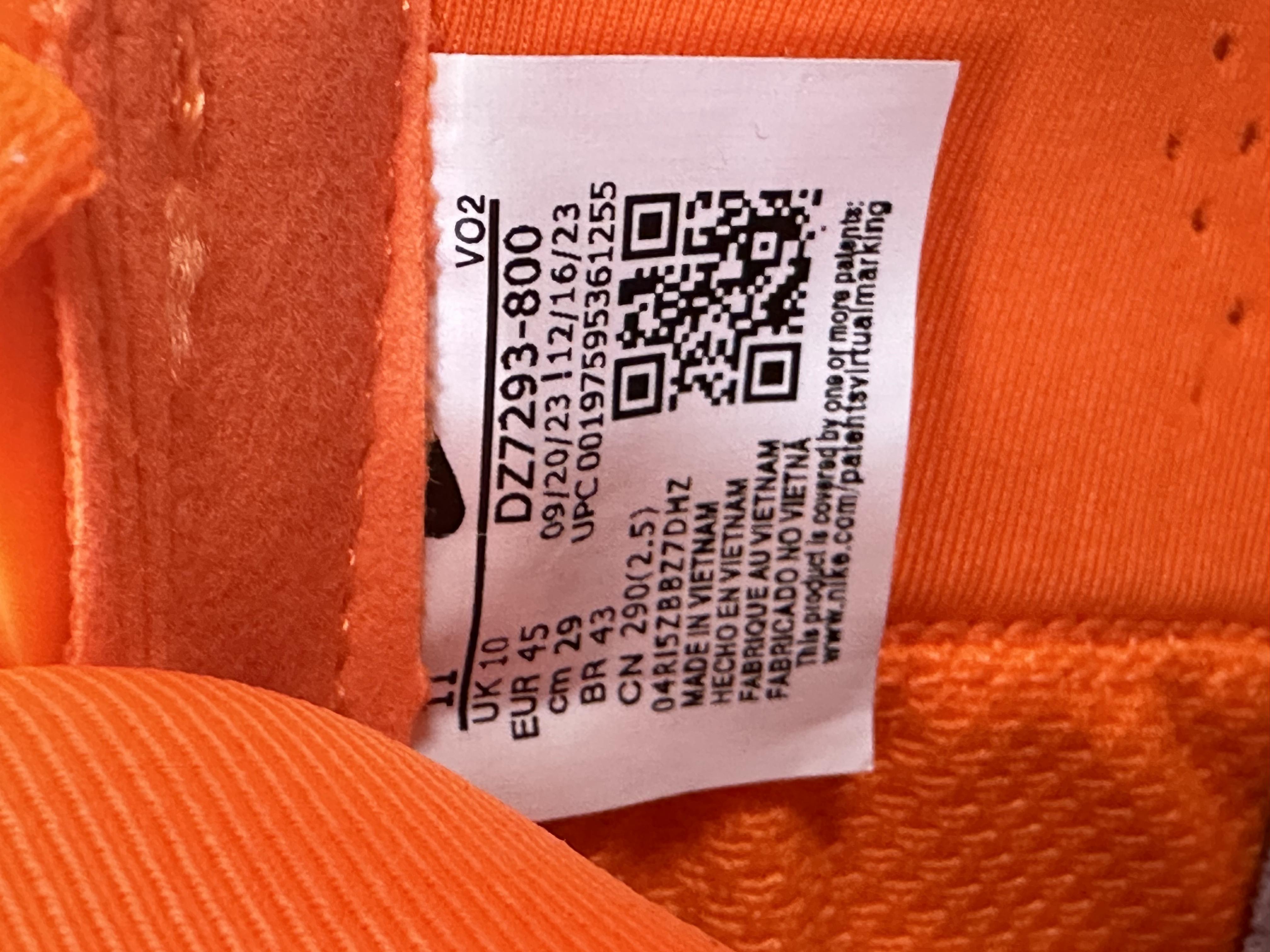 Nike Air Max Sneakers in Various Colors -22