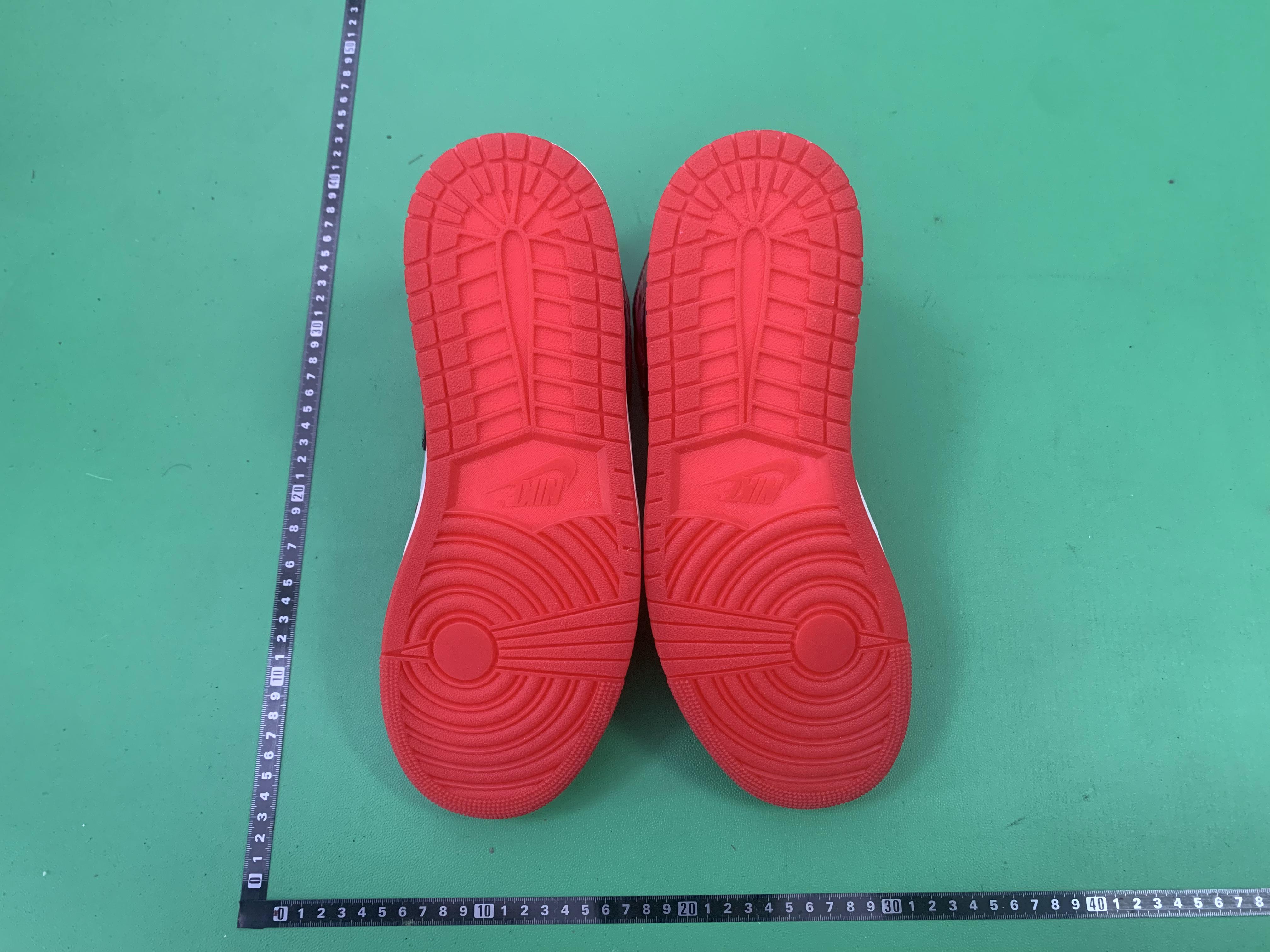 Jordan 1 Retro High Sneakers -2