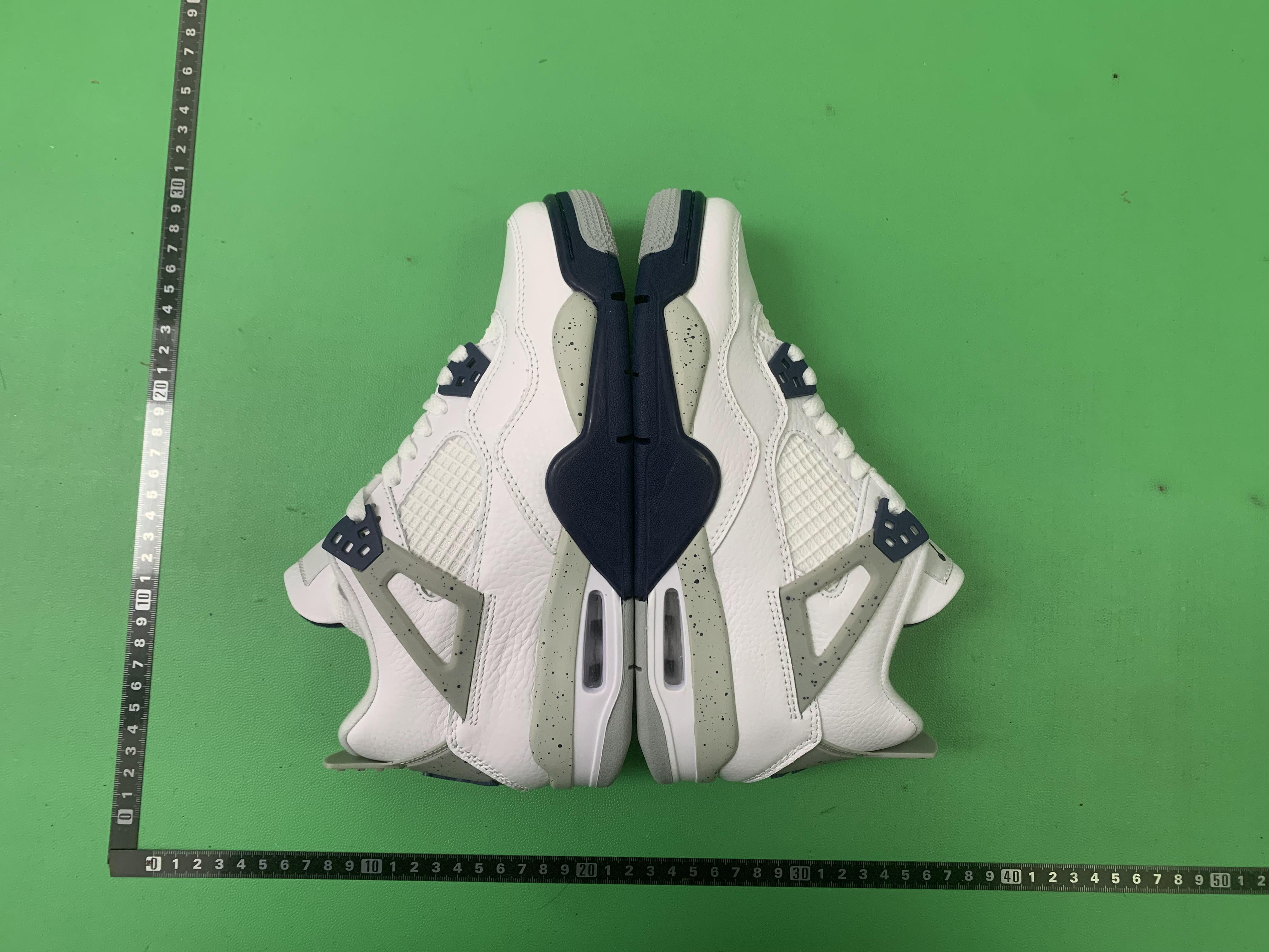 Air Jordan 4 Retro Sneakers in Various Colors（重复标题） -79