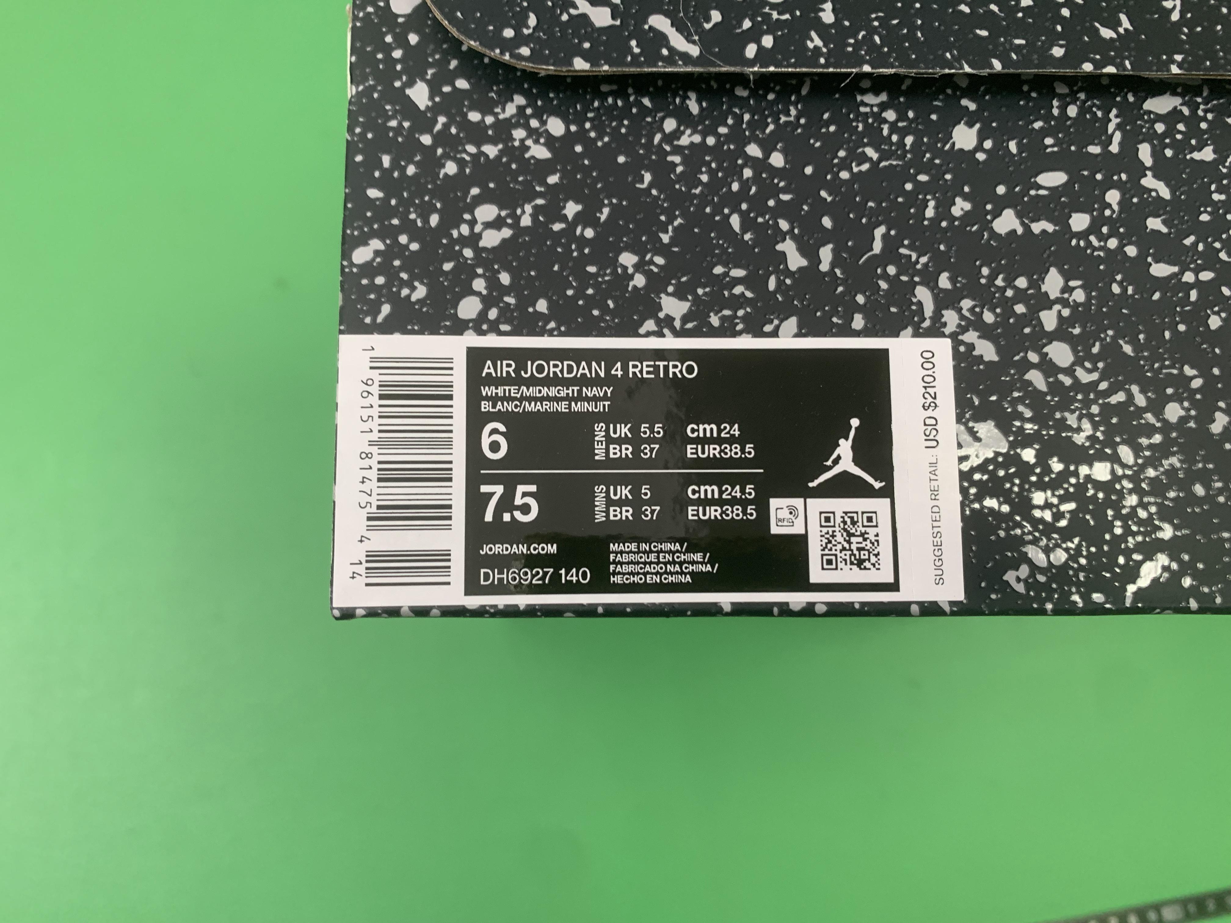 Air Jordan 4 Retro Sneakers in Various Colors（重复标题） -83