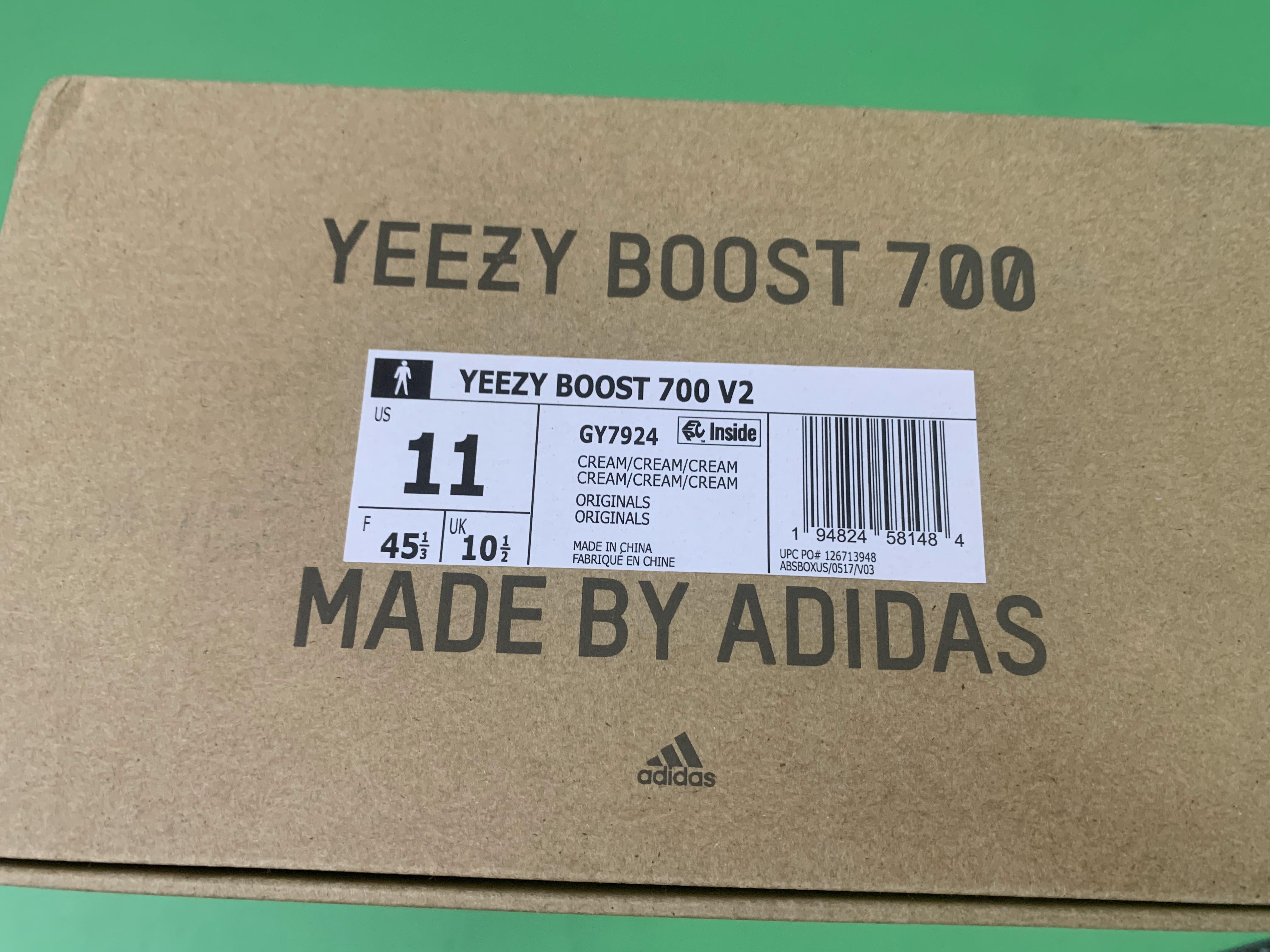 Yeezy Boost 700 Sneakers -7