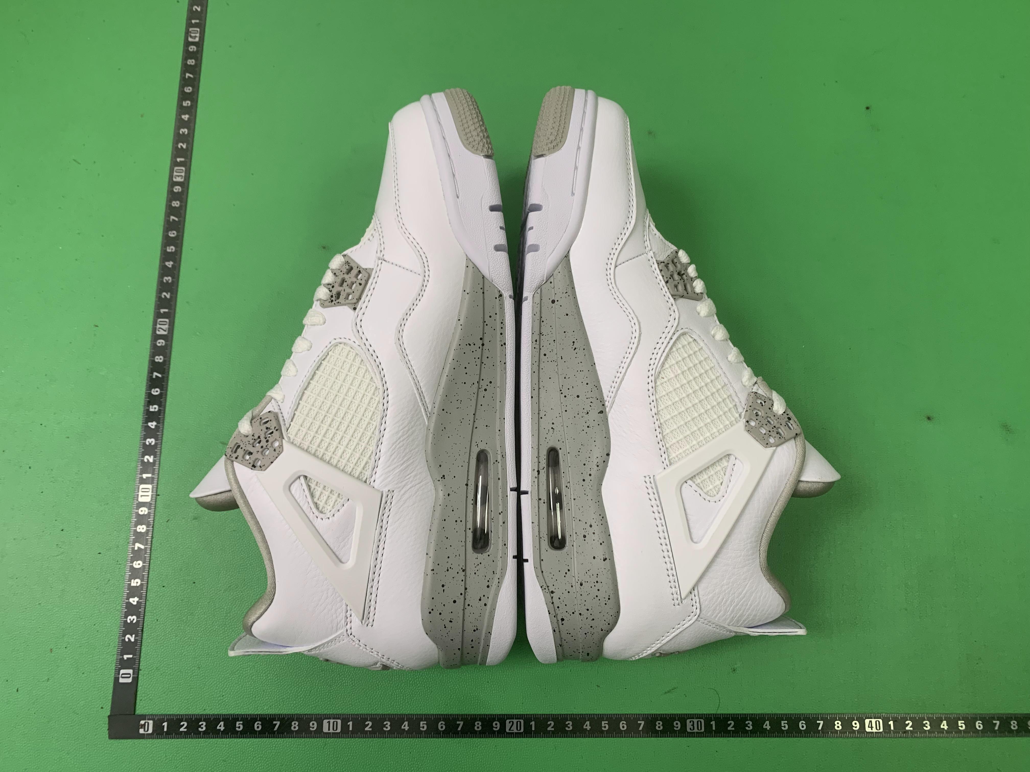 Jordan 4 Sneakers in Various Colors -32