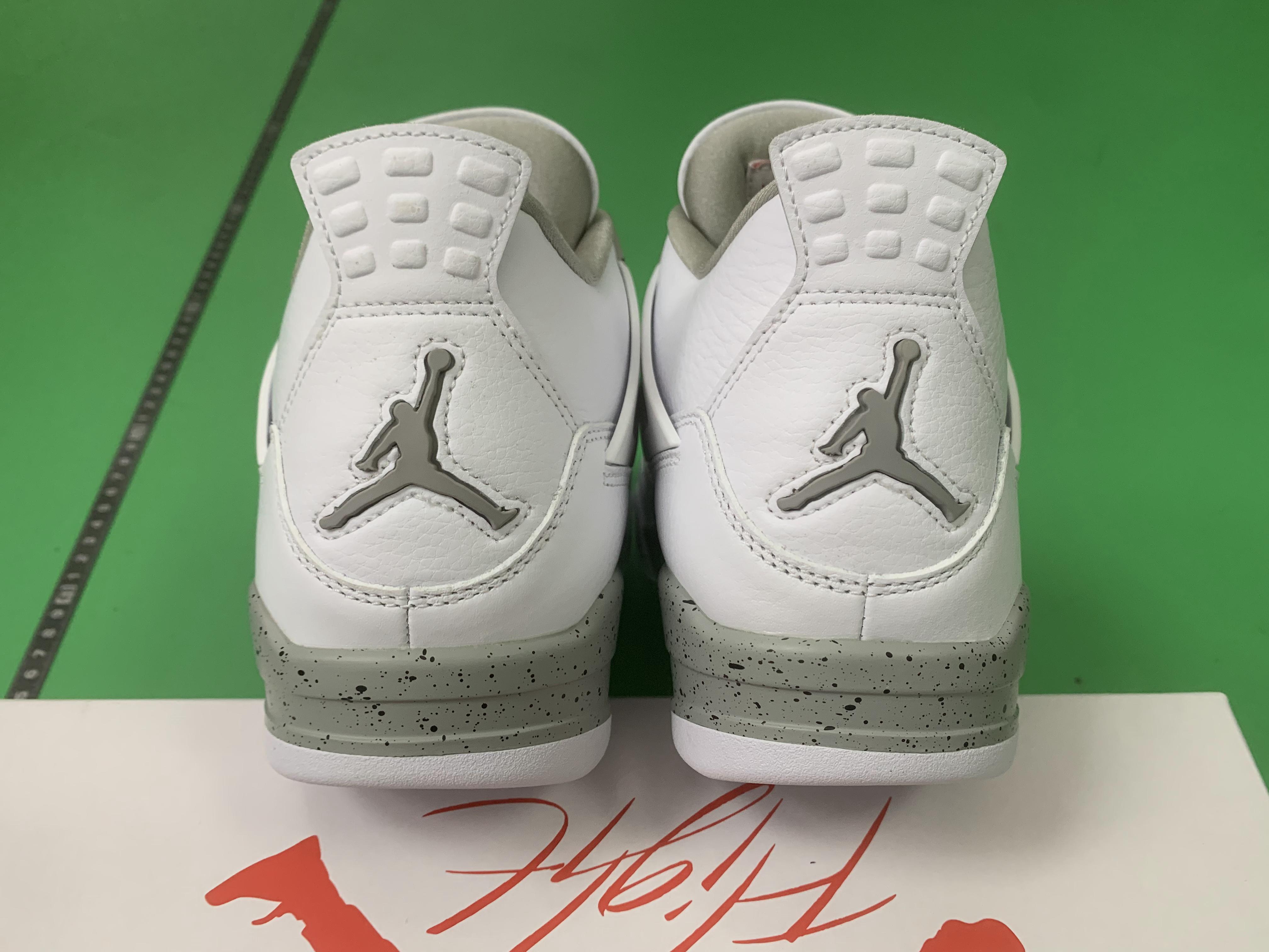 Jordan 4 Sneakers in Various Colors -33