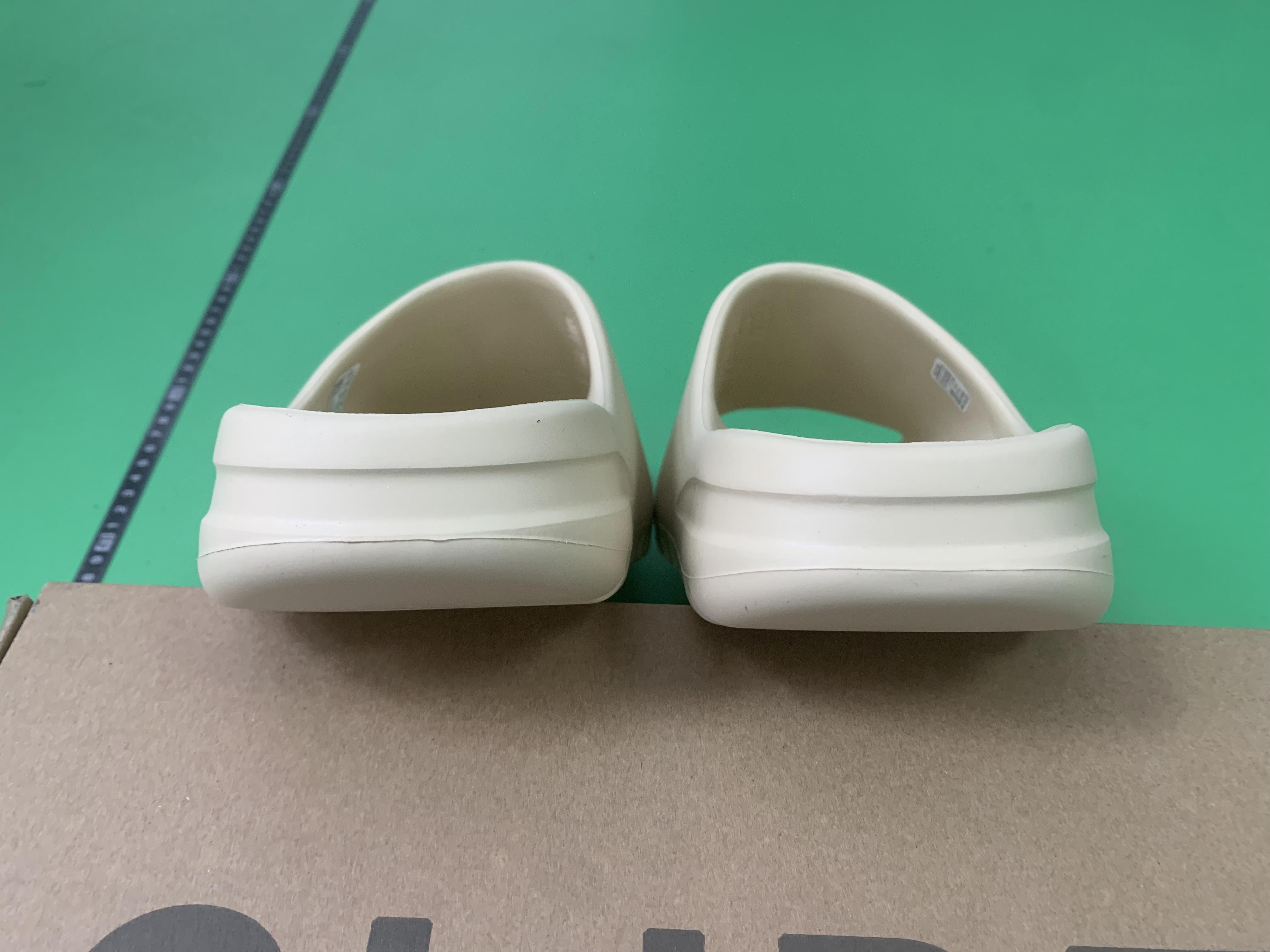 Yeezy Slide Sandals in Various Colors -11