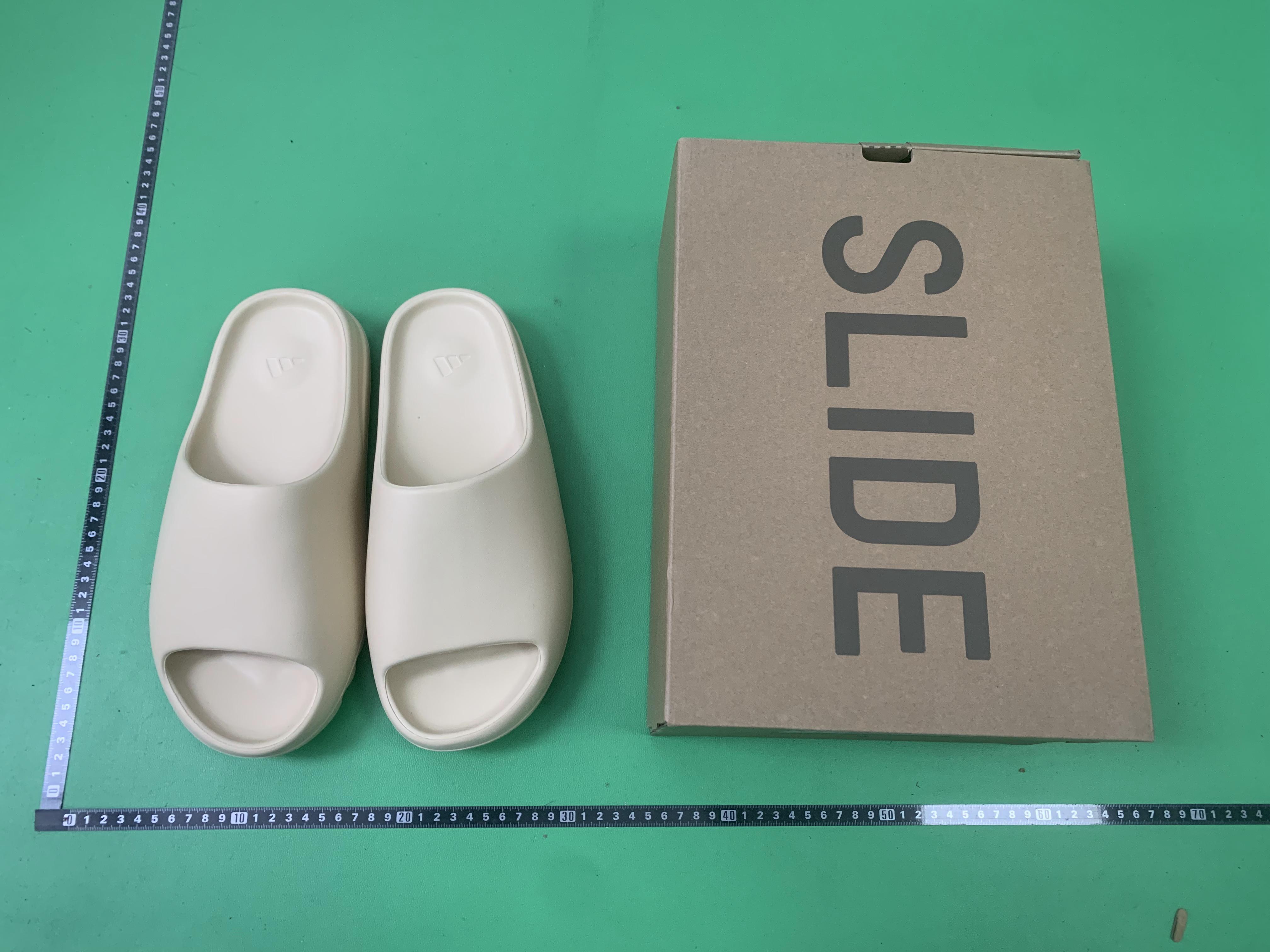 Yeezy Slide Sandals in Various Colors -12