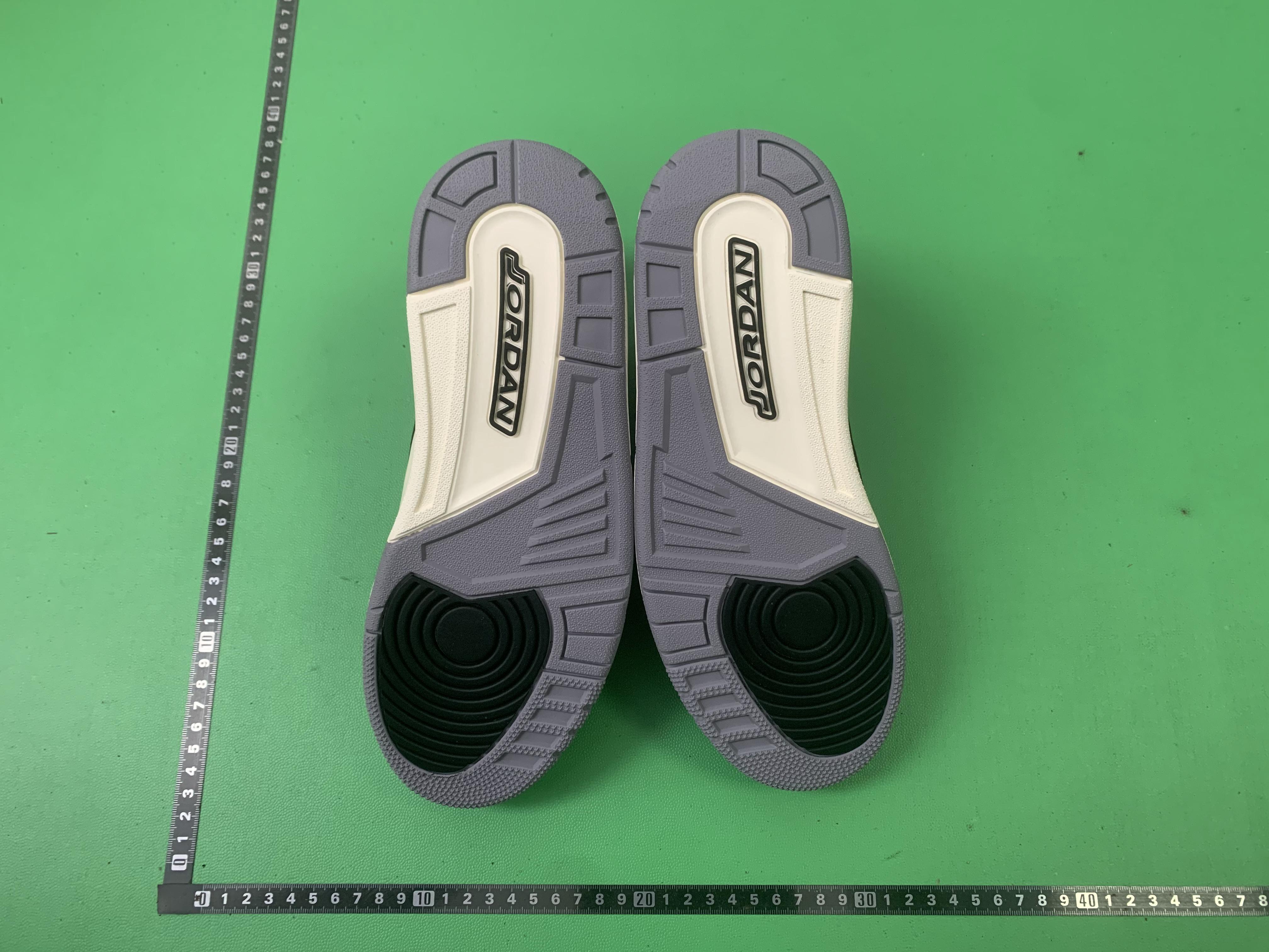 Air Jordan 3 Sneakers -9