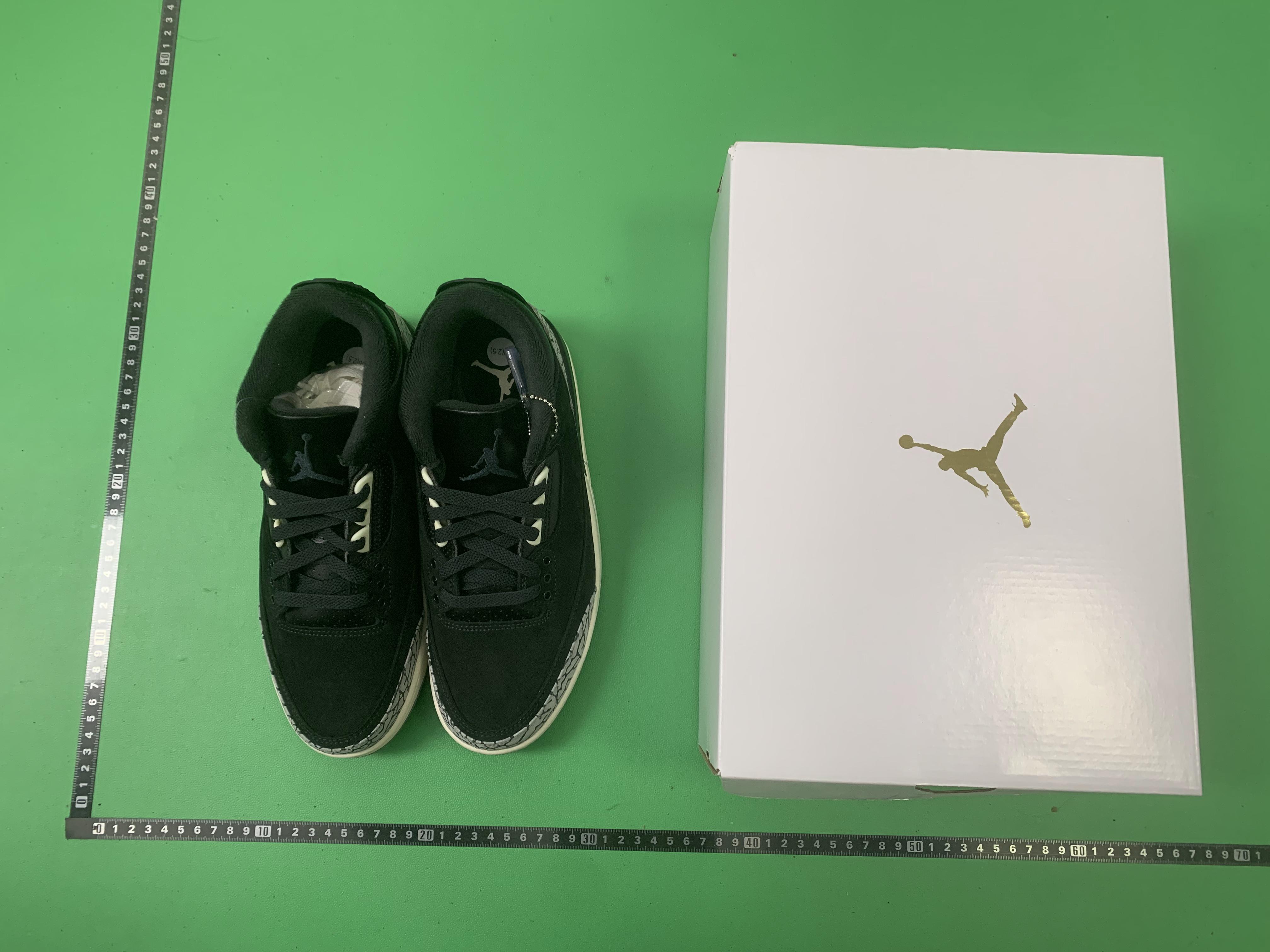 Air Jordan 3 Sneakers -13