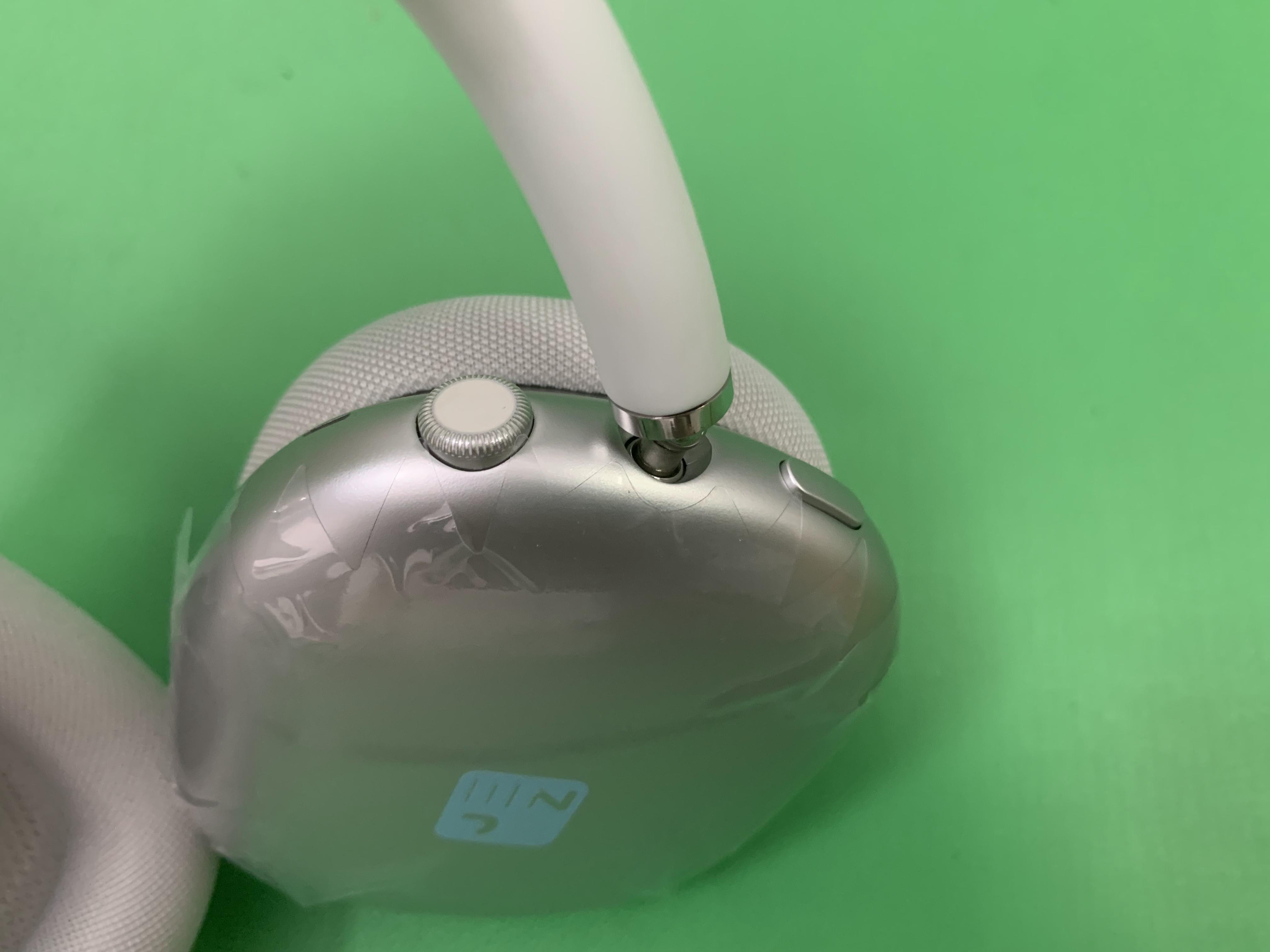 Apple AirPods Max Headphones in Multiple Colors -4