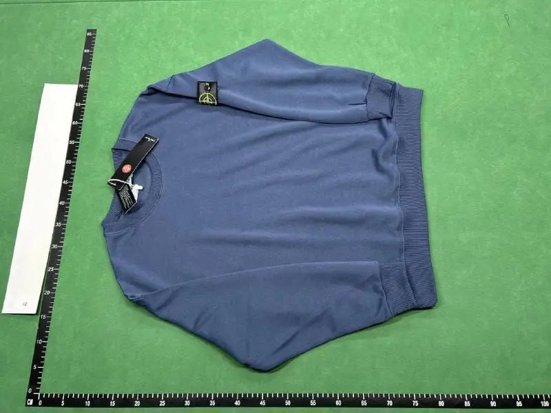 Stone Island Men's Premium Hoodie -4
