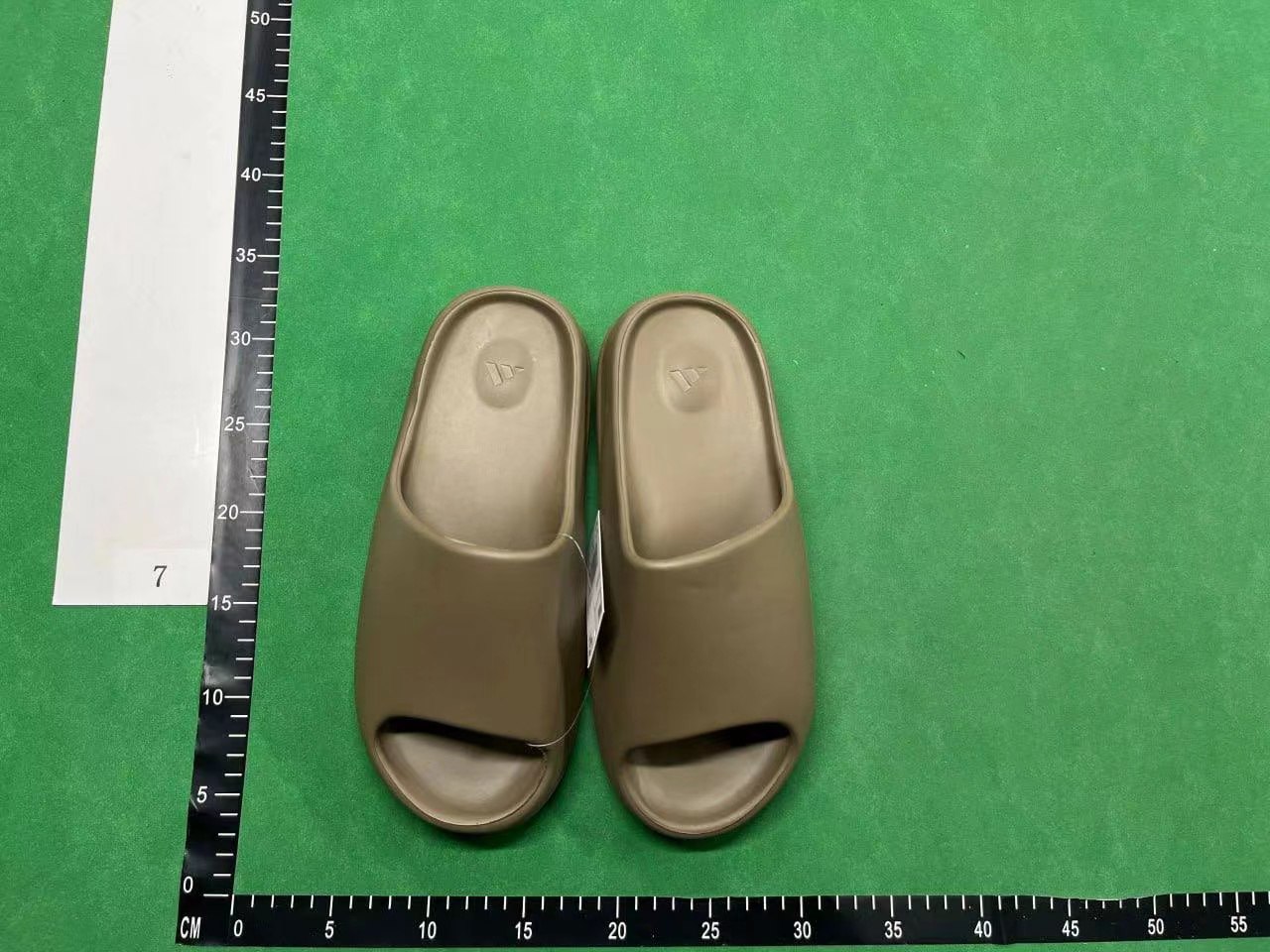Adidas Yeezy Slide - Comfortable & Trendy Sandals -2