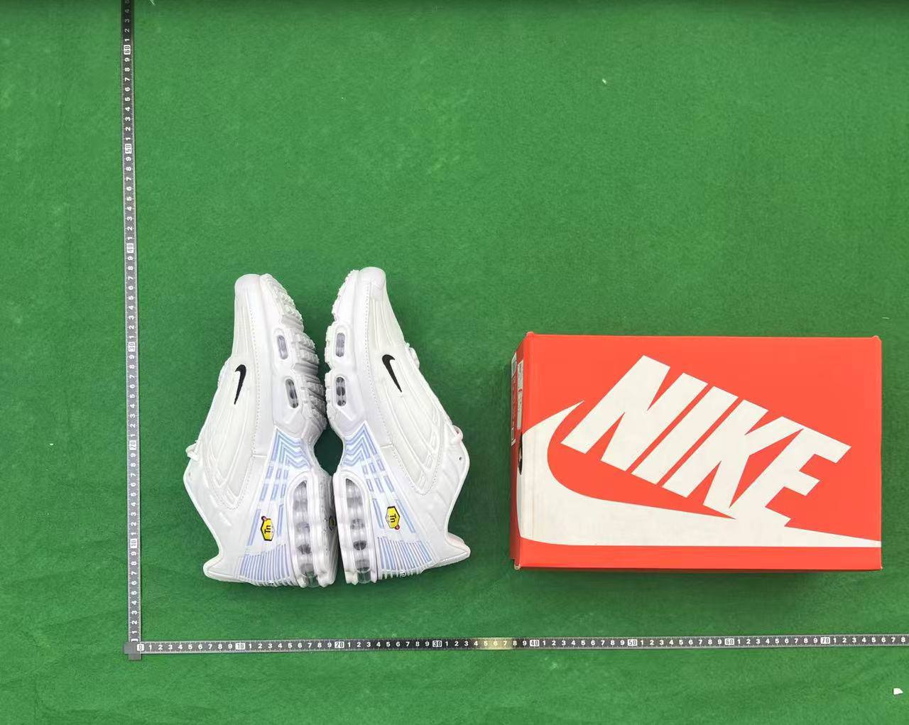 Nike Air Max Plus Men's Running Shoes -2