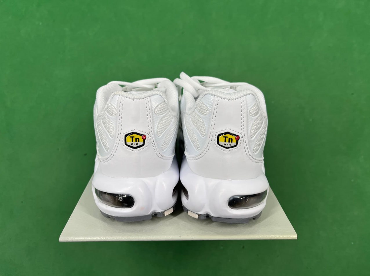 Nike Air Max Plus TN Batch - Comfortable & Stylish Running Shoes -4
