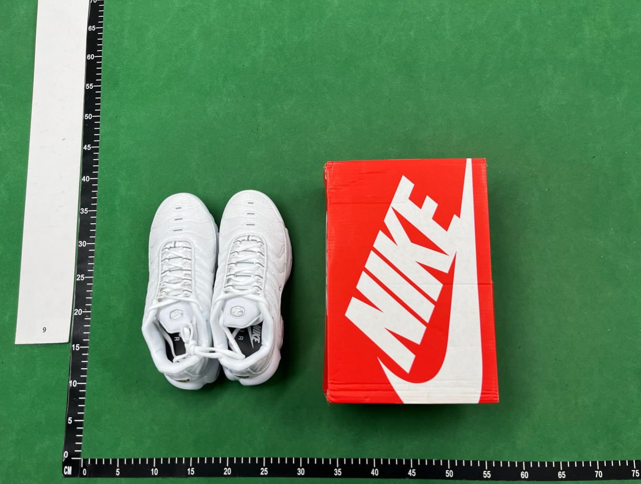 Nike Air Max Plus TN Batch - Comfortable & Stylish Running Shoes -5