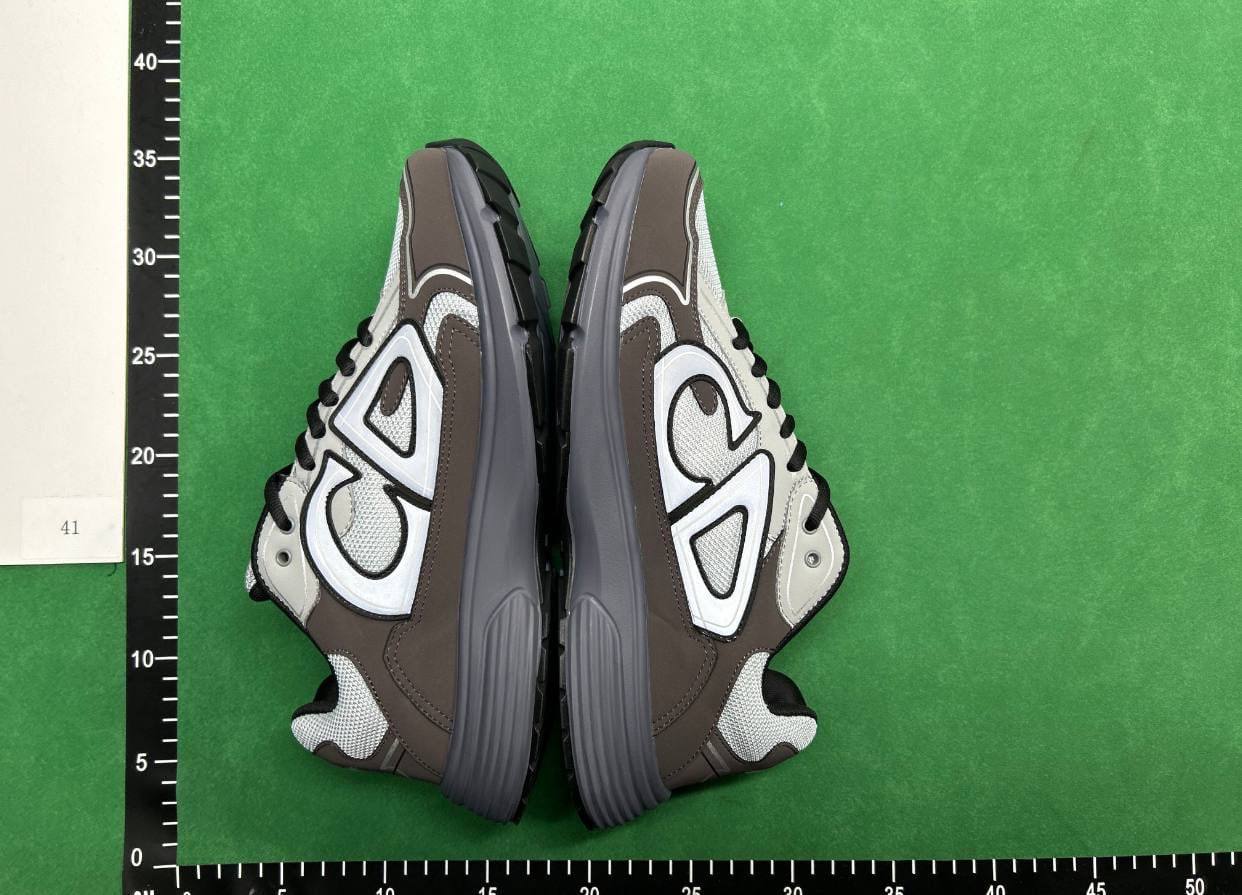 Dior B30 Lipstick - Luxurious & Long-Wearing Matte Finish -3