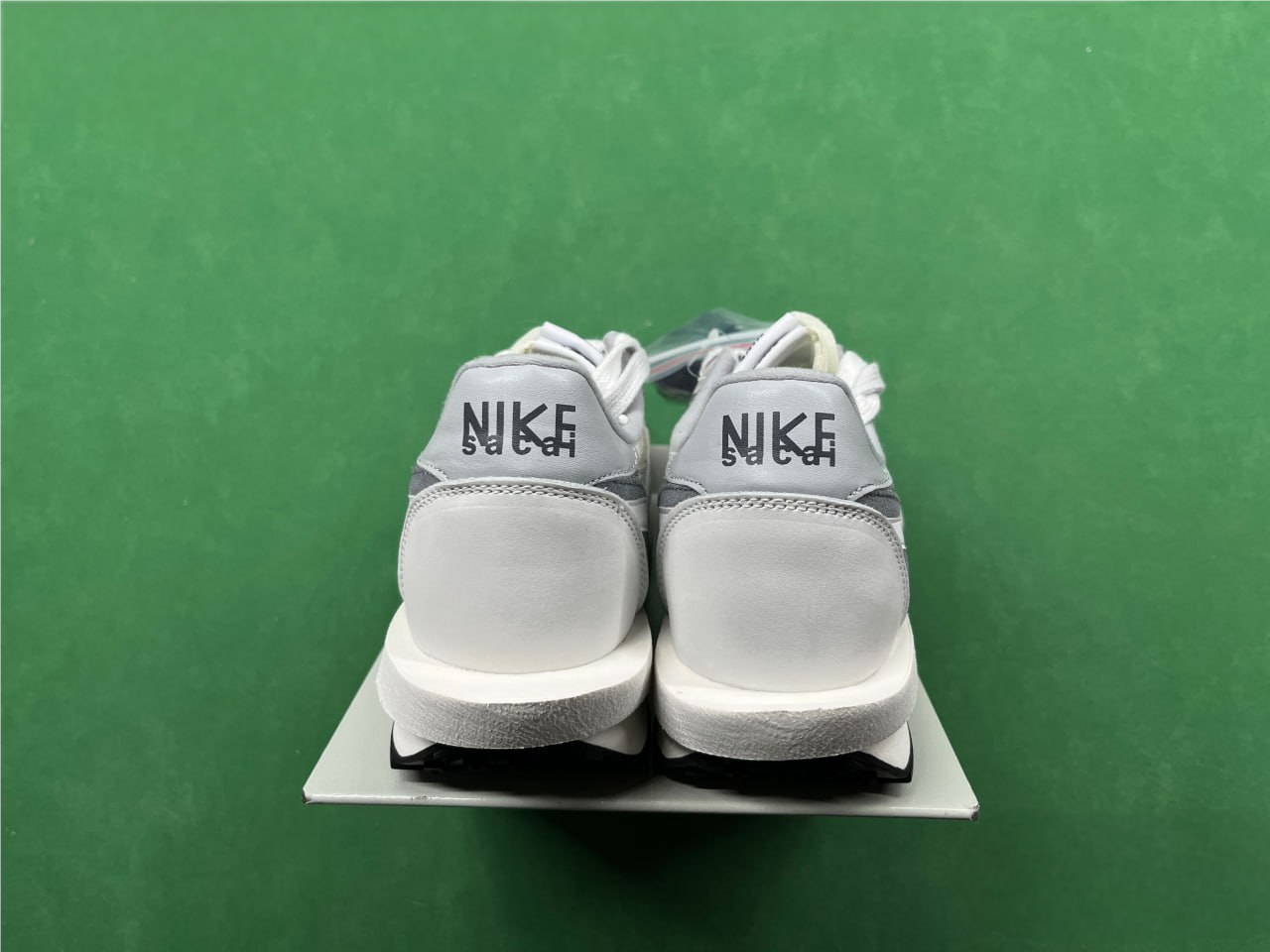 Sacai x Nike LDWaffle Unisex Sneakers – Premium Streetwear Collaboration -1