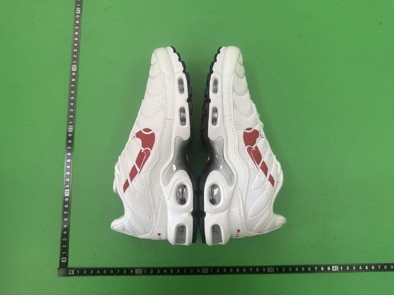 Nike Air Max Plus TN Batch - Retro Style Running Shoes -8