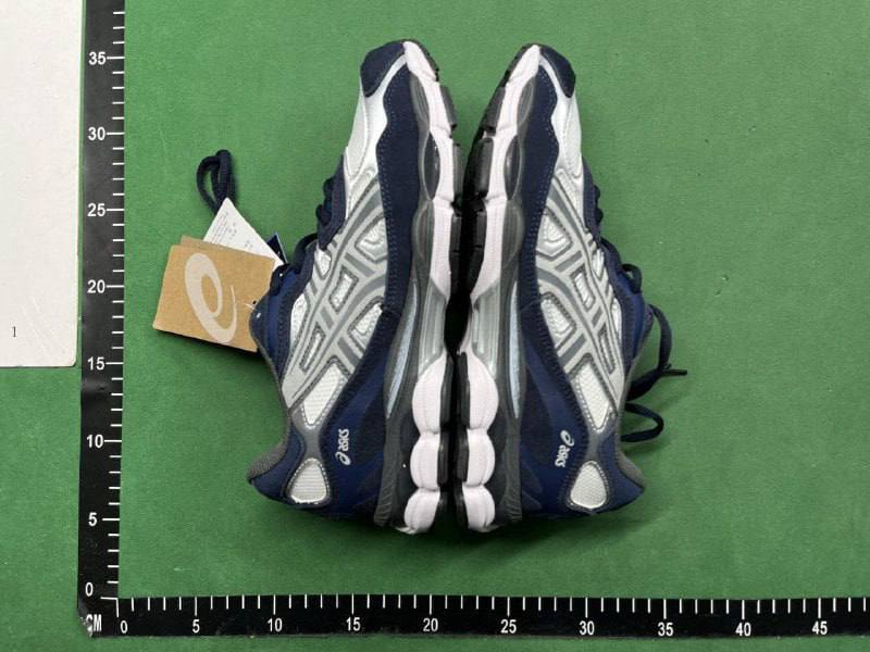 ASICS Gel-Kahana 8 Running Shoes -2