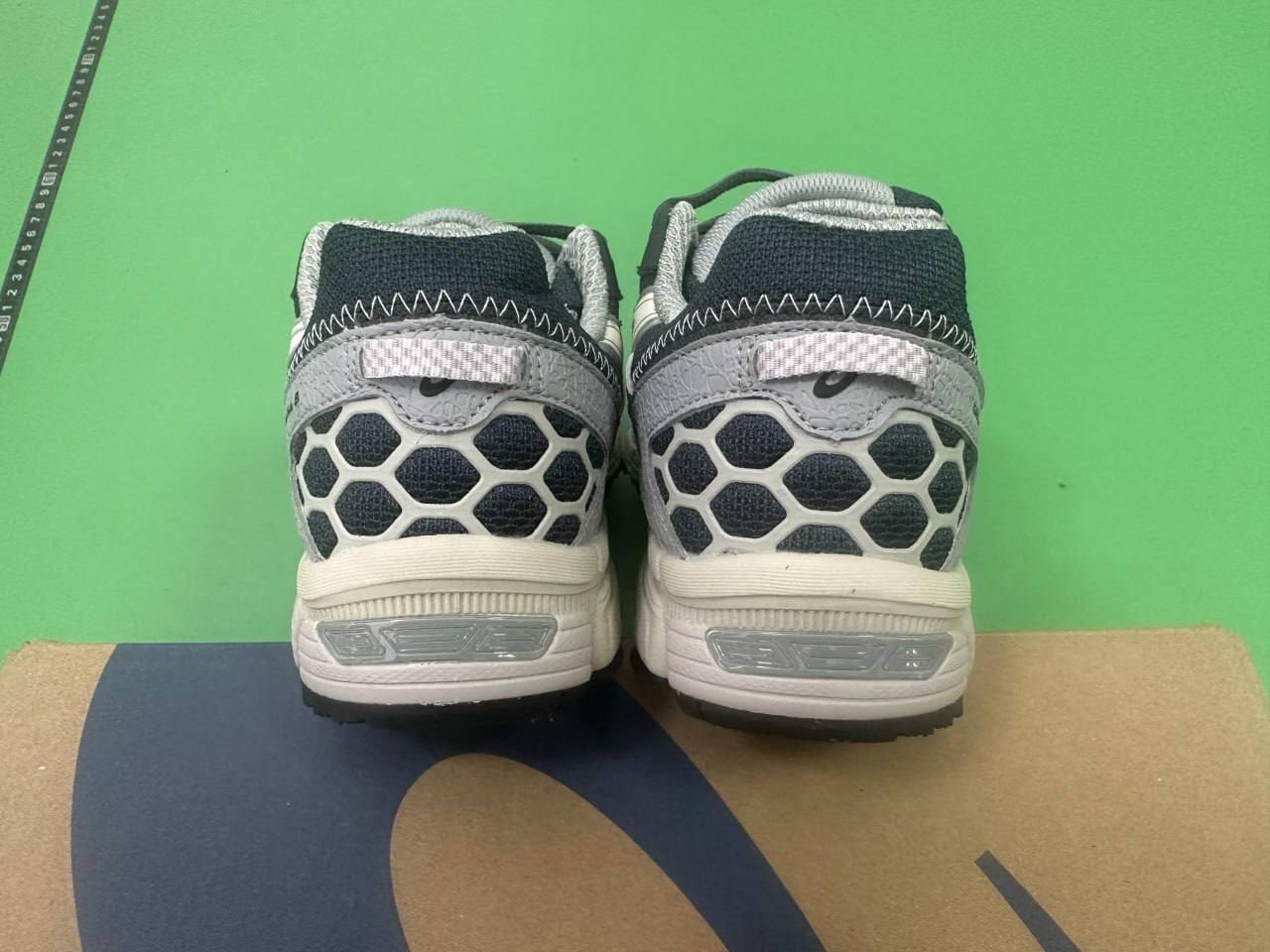 ASICS Gel-Kahana 8 Running Shoes -5