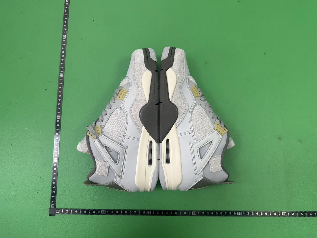 Nike Air Jordan 4 Retro - Premium Basketball Shoes -2