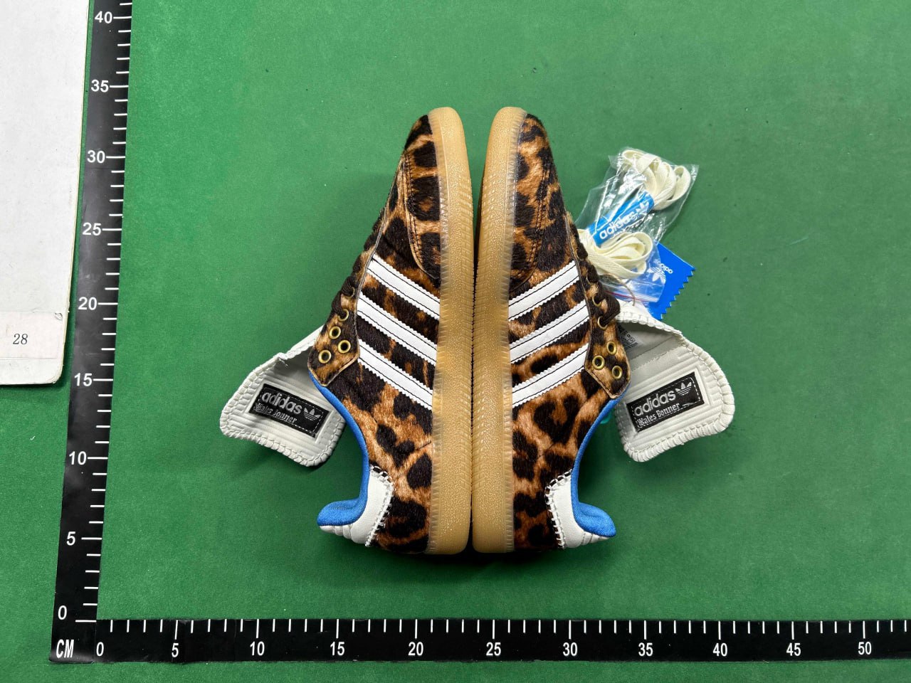 Adidas Gazelle Indoor Training Shoes -5