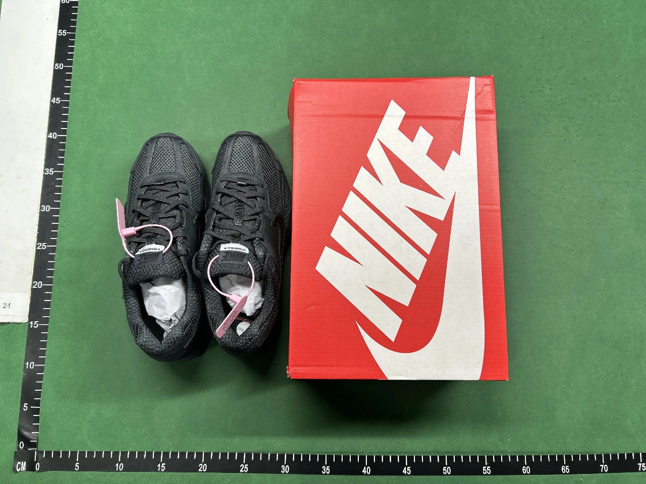 Nike Zoom Vomero 5 - Lightweight & Responsive Running Shoes -1