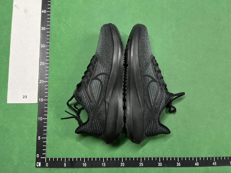 Nike Air Zoom Pegasus 39 - Lightweight Running Shoe -2