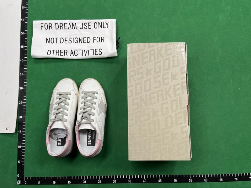 Golden Goose Deluxe Brand Sneakers -5