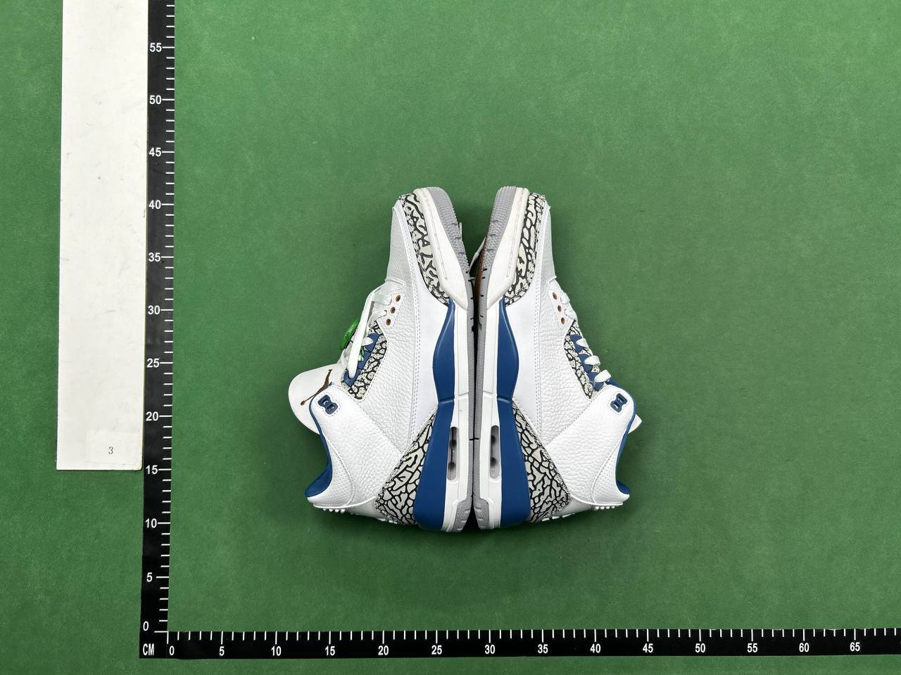 Nike Air Jordan 3 Retro Classic Basketball Shoes -2