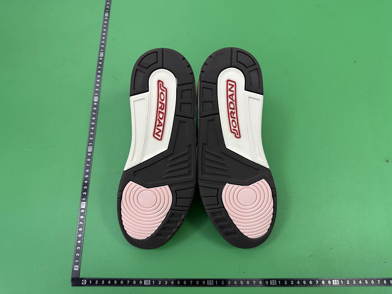 Nike Air Jordan 3 Retro Classic Basketball Shoes -6