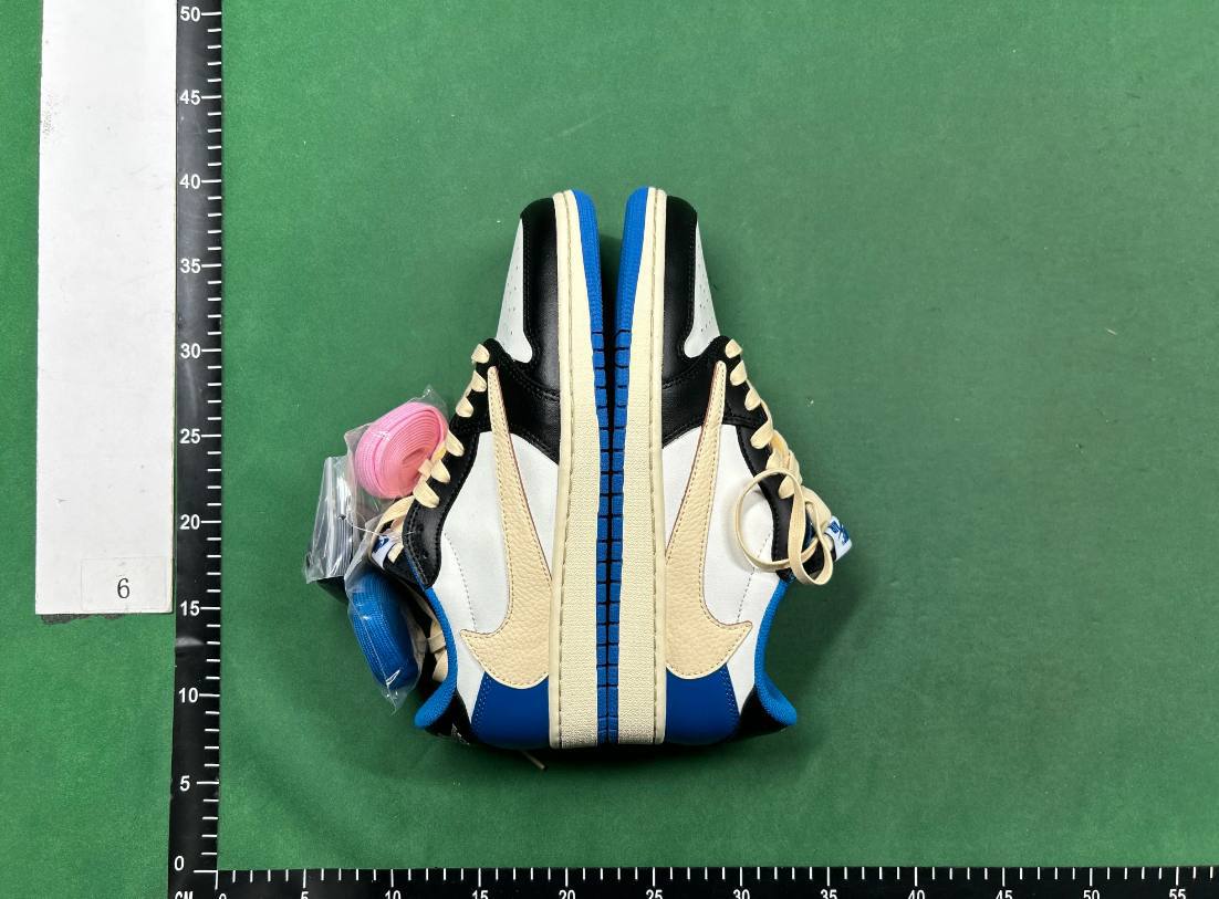 Nike Air Jordan 1 Travis Scott Batch - Limited Edition Streetwear -5